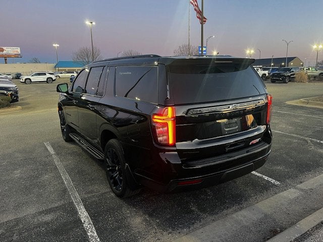 2023 Chevrolet Suburban RST