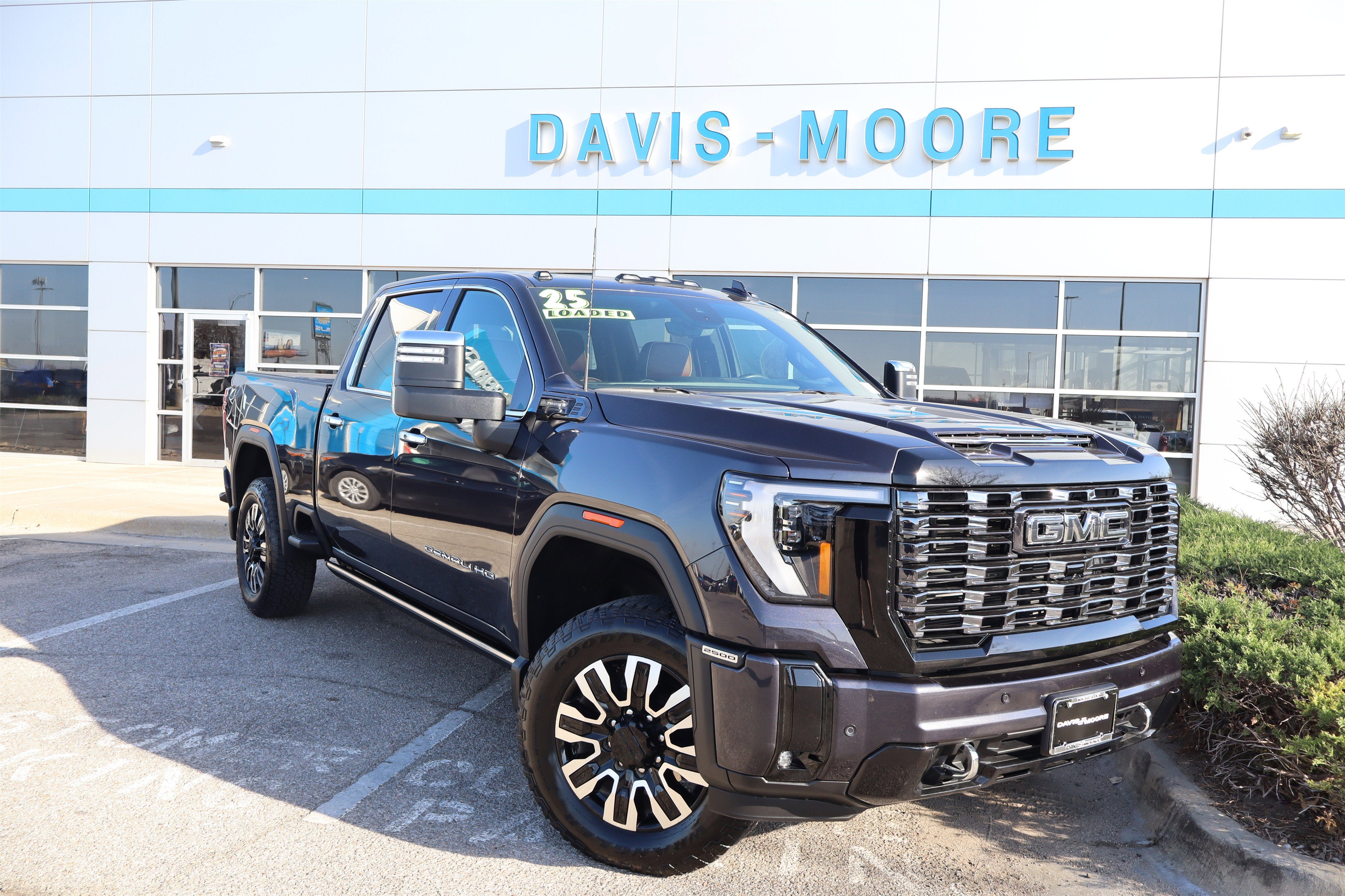 2025 GMC Sierra 2500HD Denali Ultimate