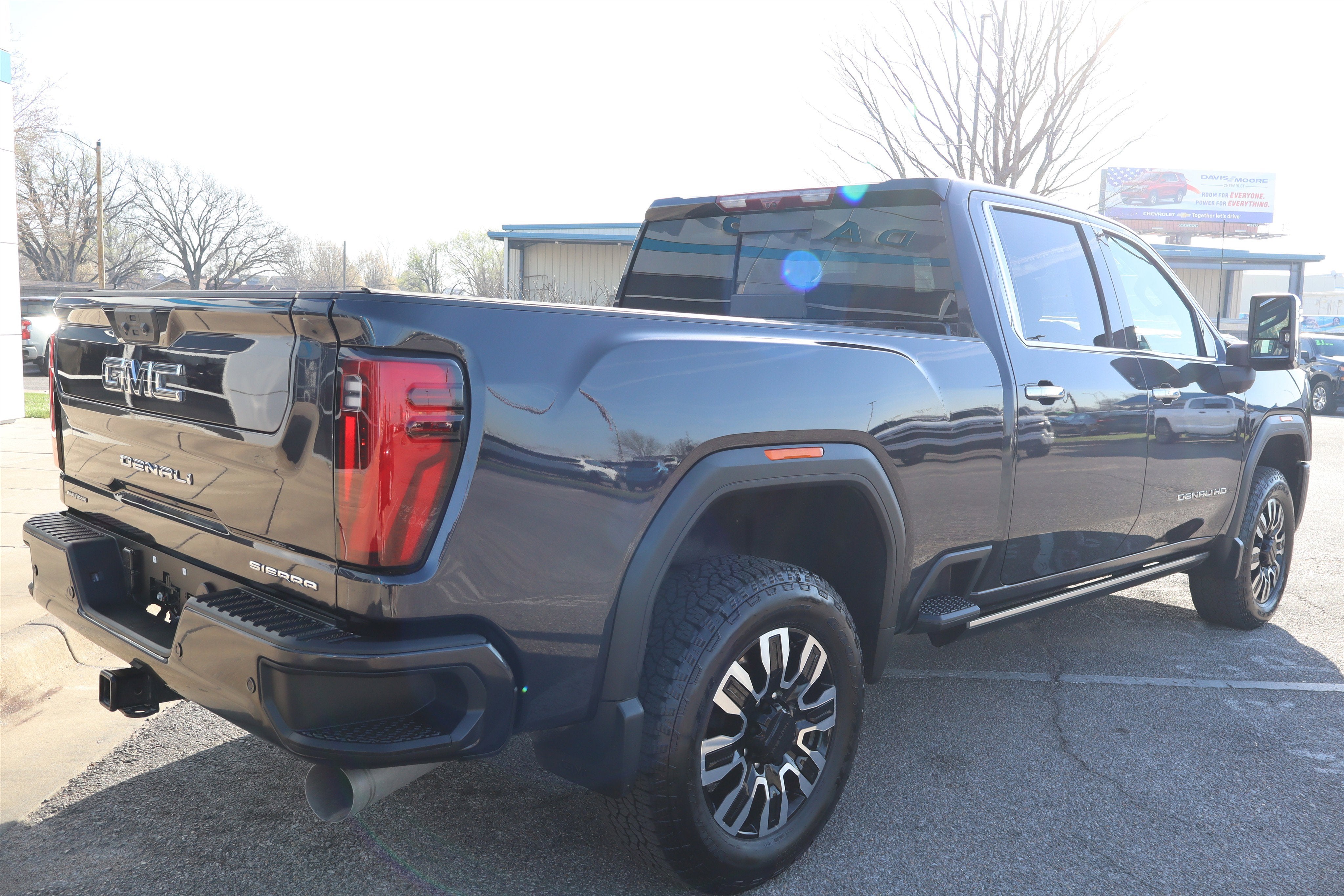 2025 GMC Sierra 2500HD Denali Ultimate