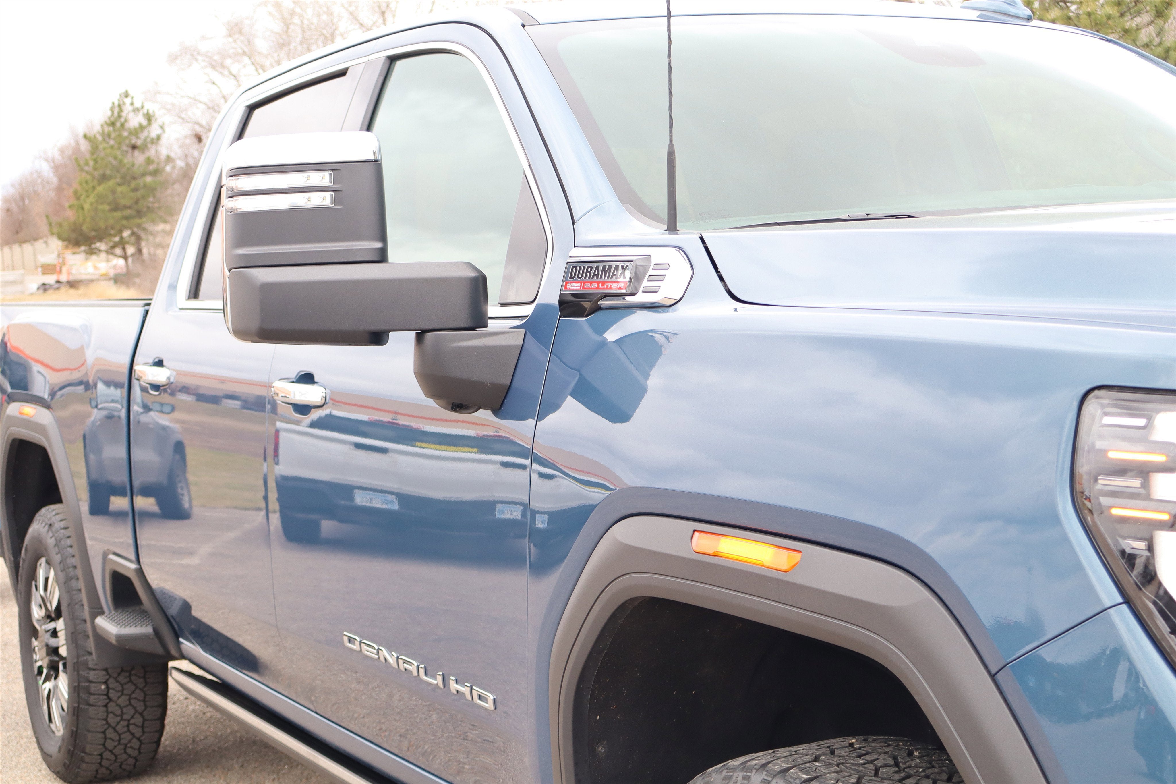 2025 GMC Sierra 2500HD Denali