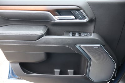 2025 GMC Sierra 2500HD Denali