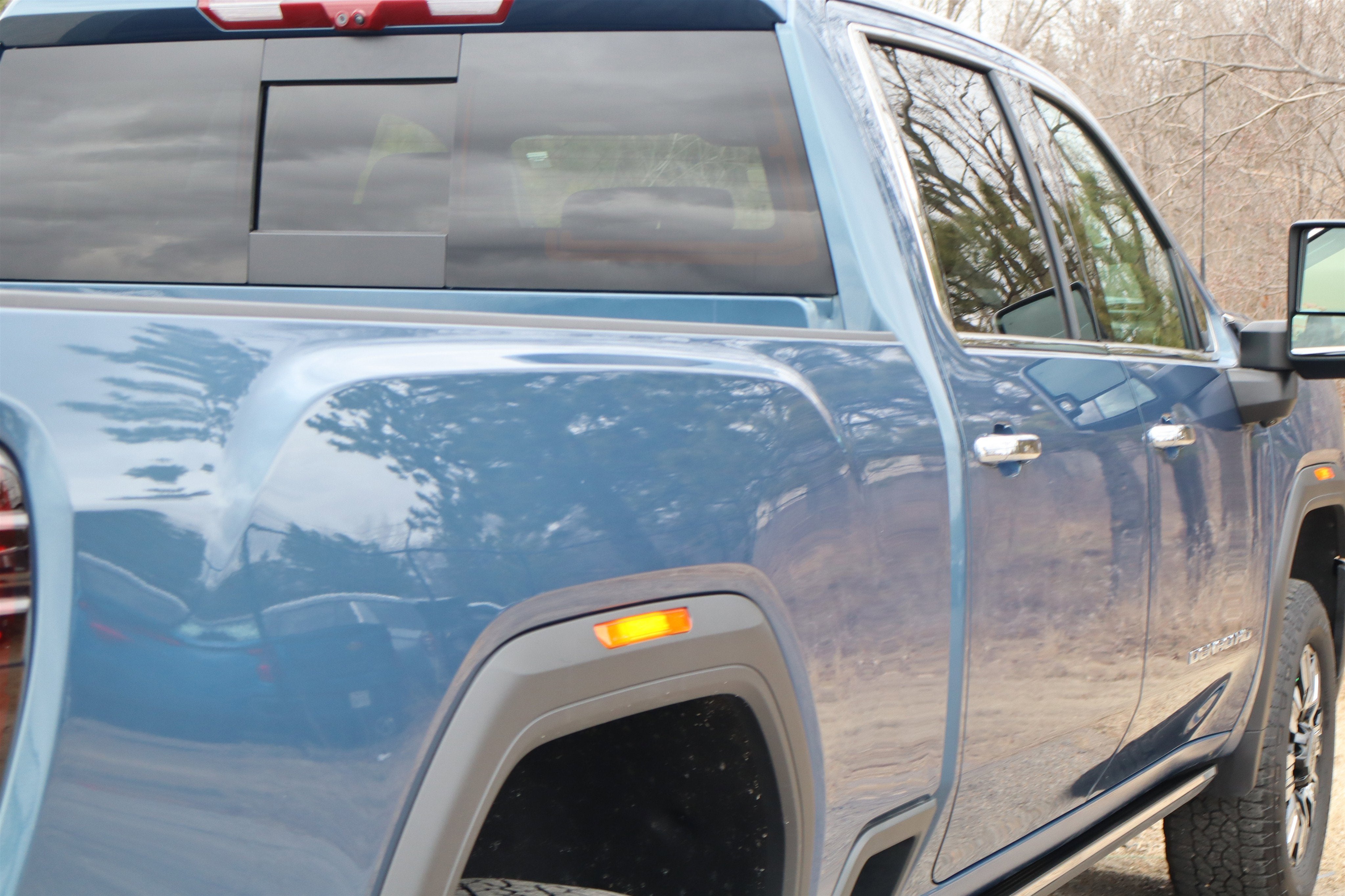 2025 GMC Sierra 2500HD Denali