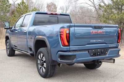 2025 GMC Sierra 2500HD Denali