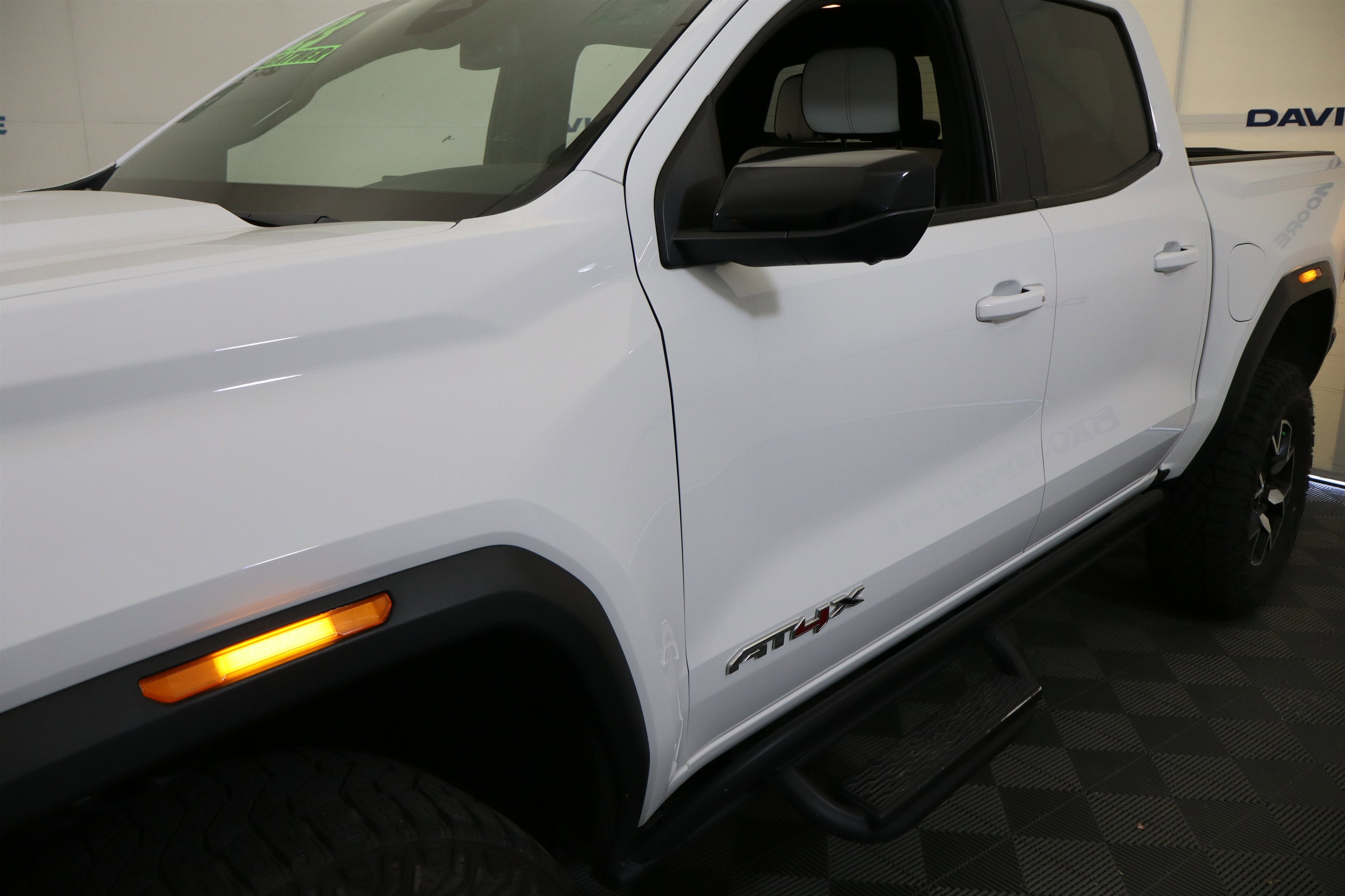 2023 GMC Canyon 4WD AT4X