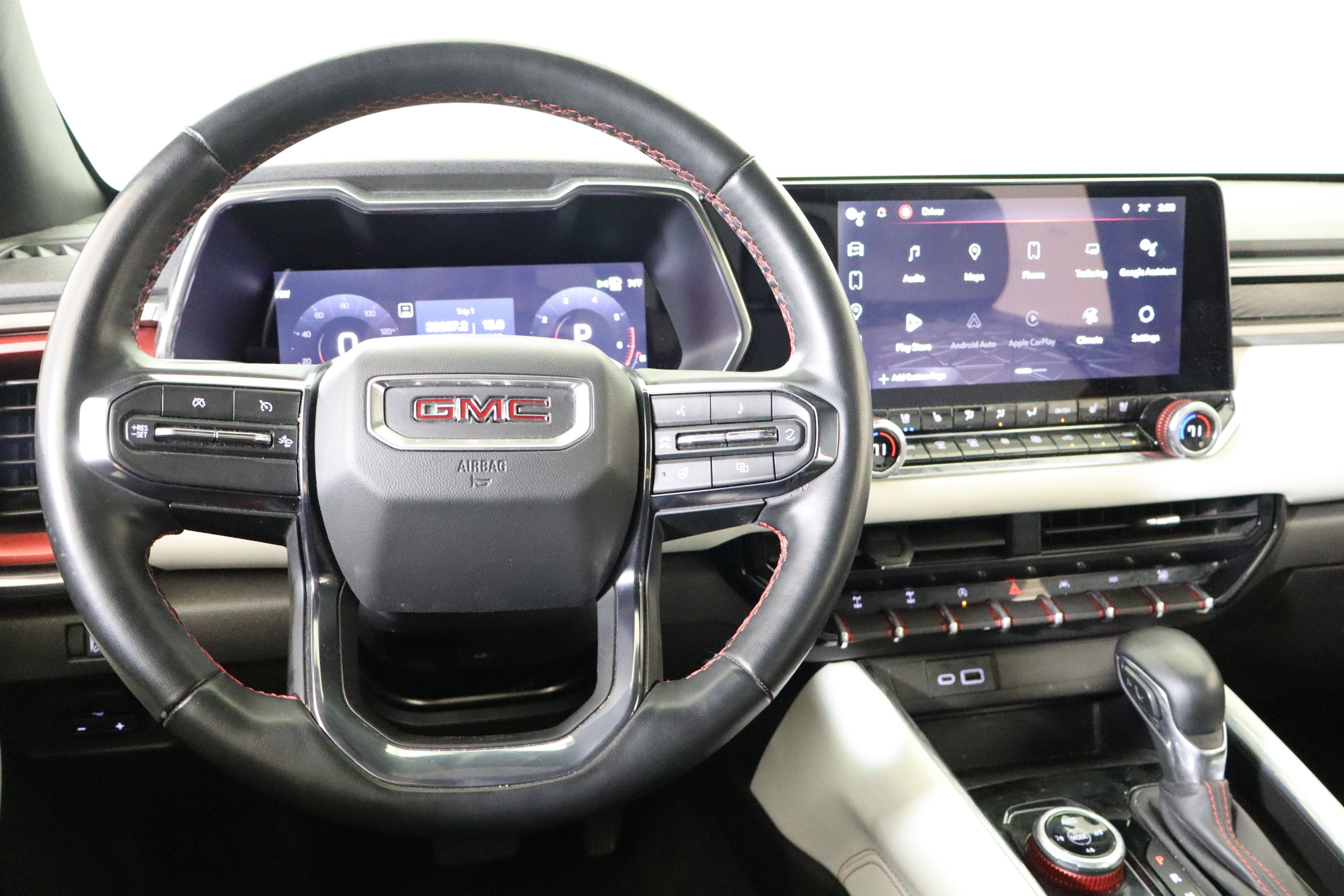 2023 GMC Canyon 4WD AT4X