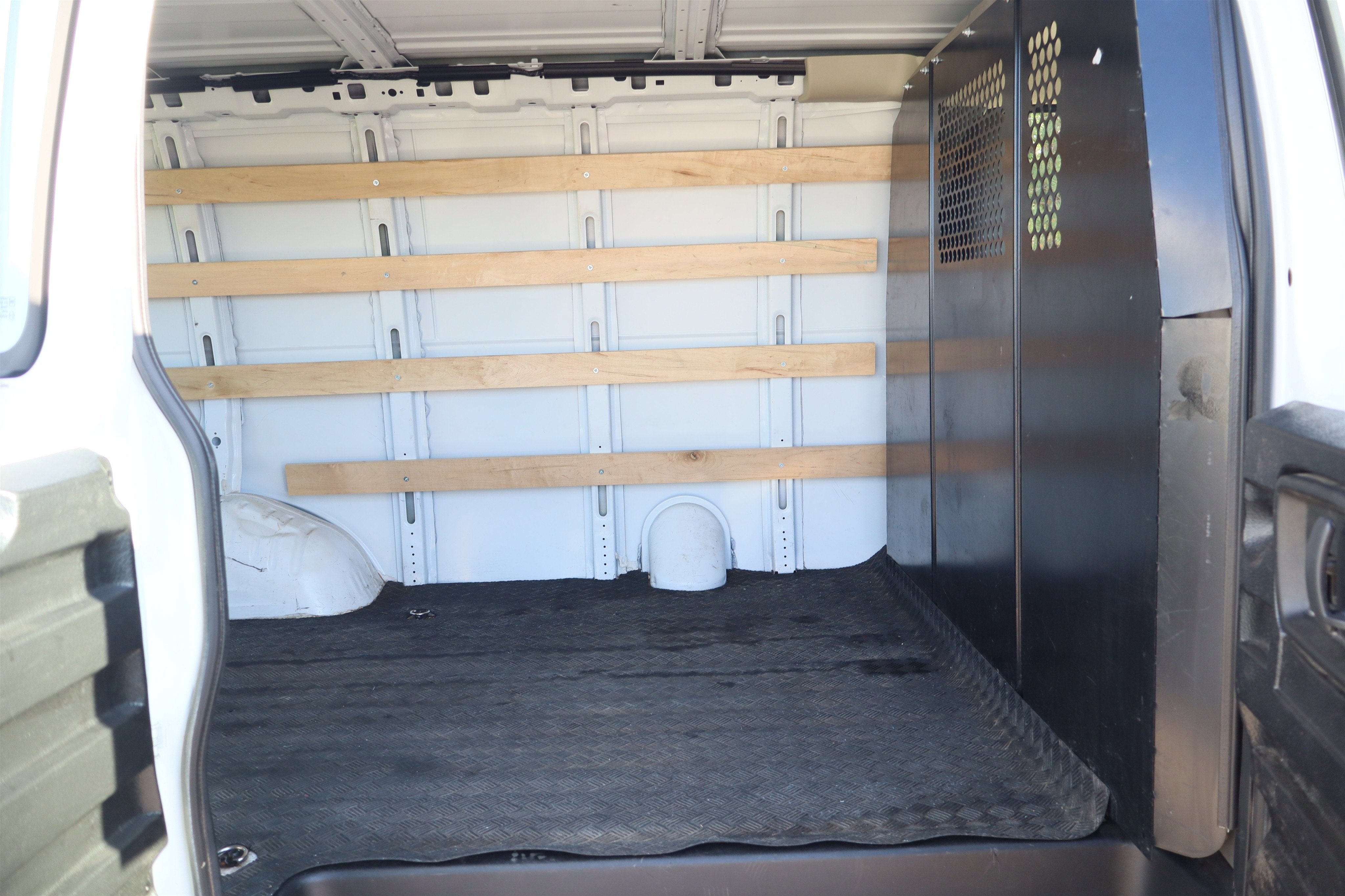 2024 GMC Savana Cargo Van Work Van