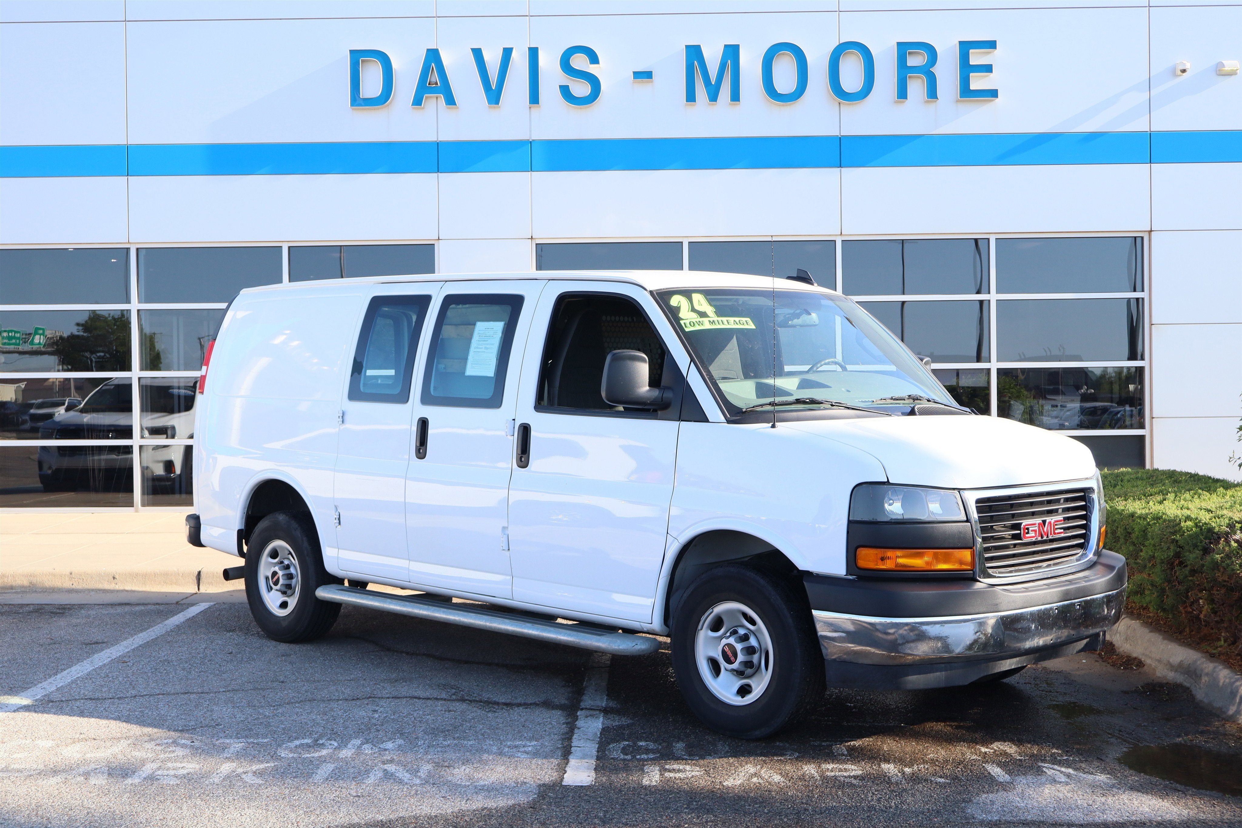 2024 GMC Savana Cargo Van Work Van