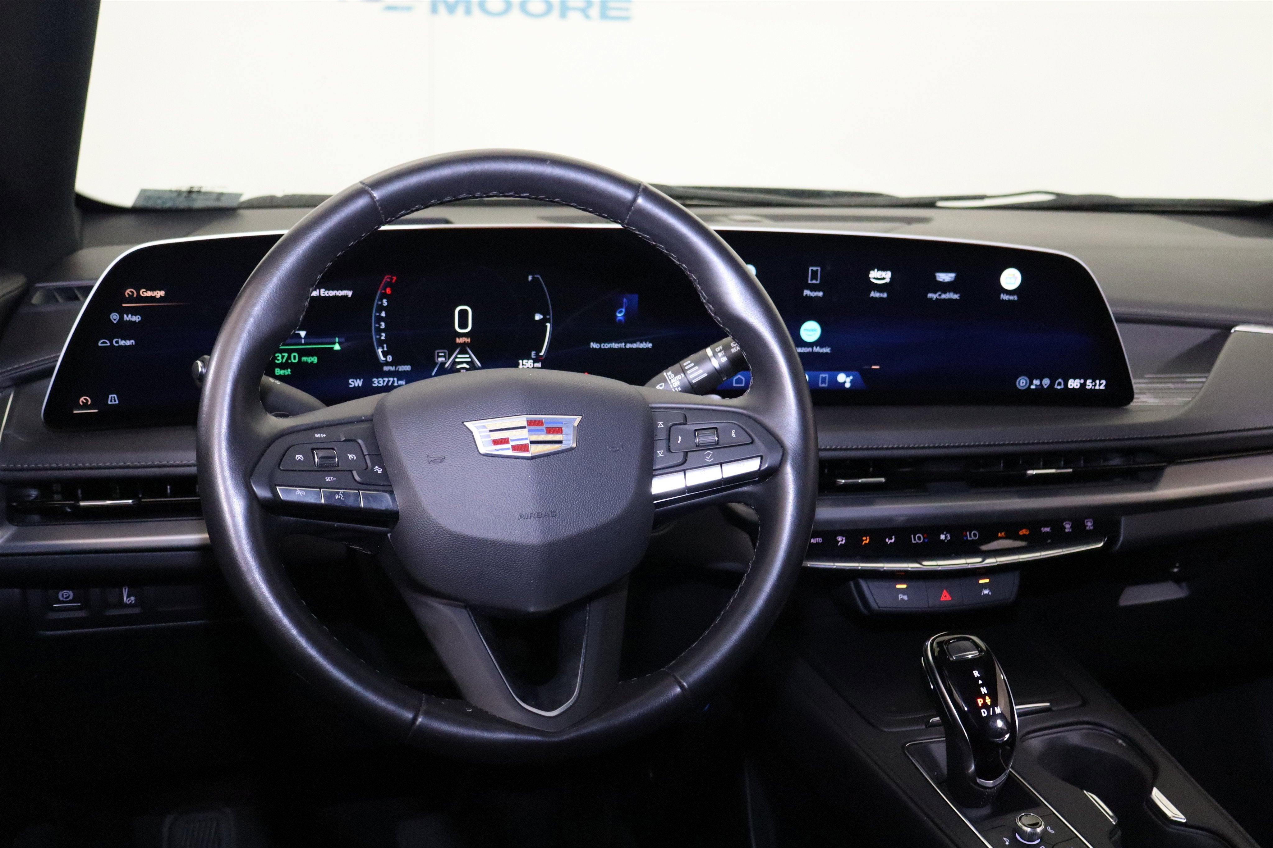 2025 Cadillac XT4 FWD Premium Luxury