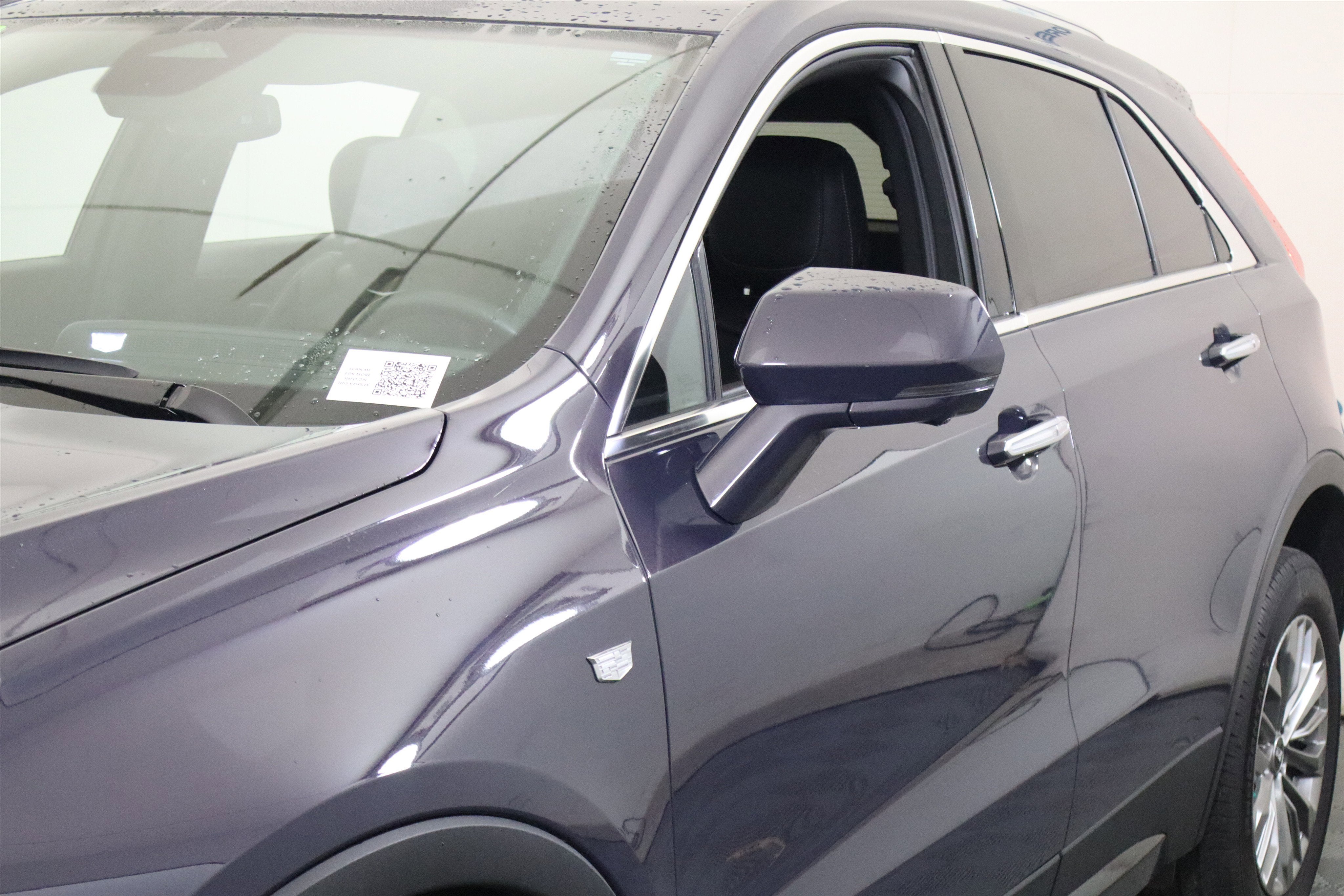 2025 Cadillac XT4 AWD Premium Luxury