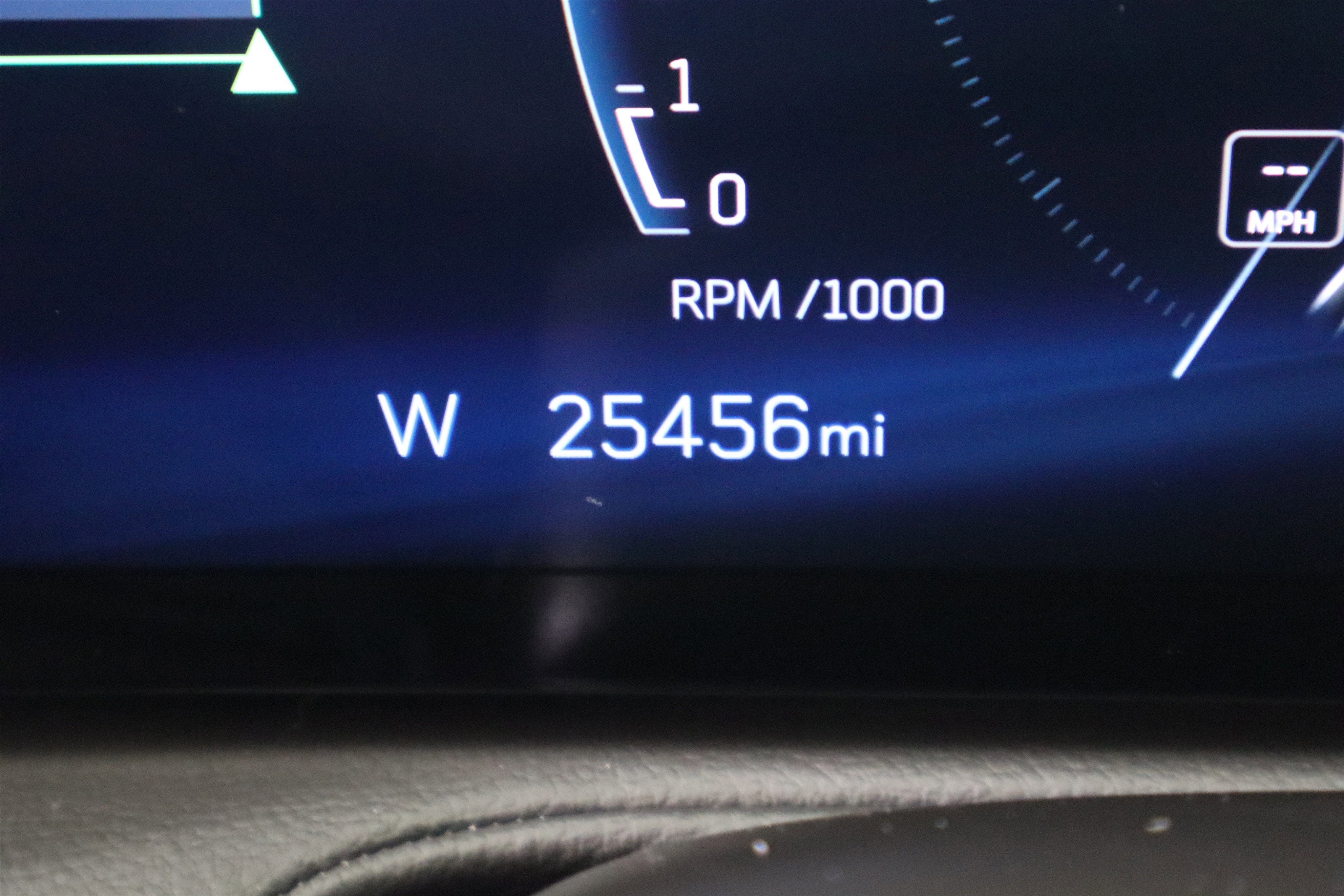 2025 Cadillac XT4 AWD Premium Luxury