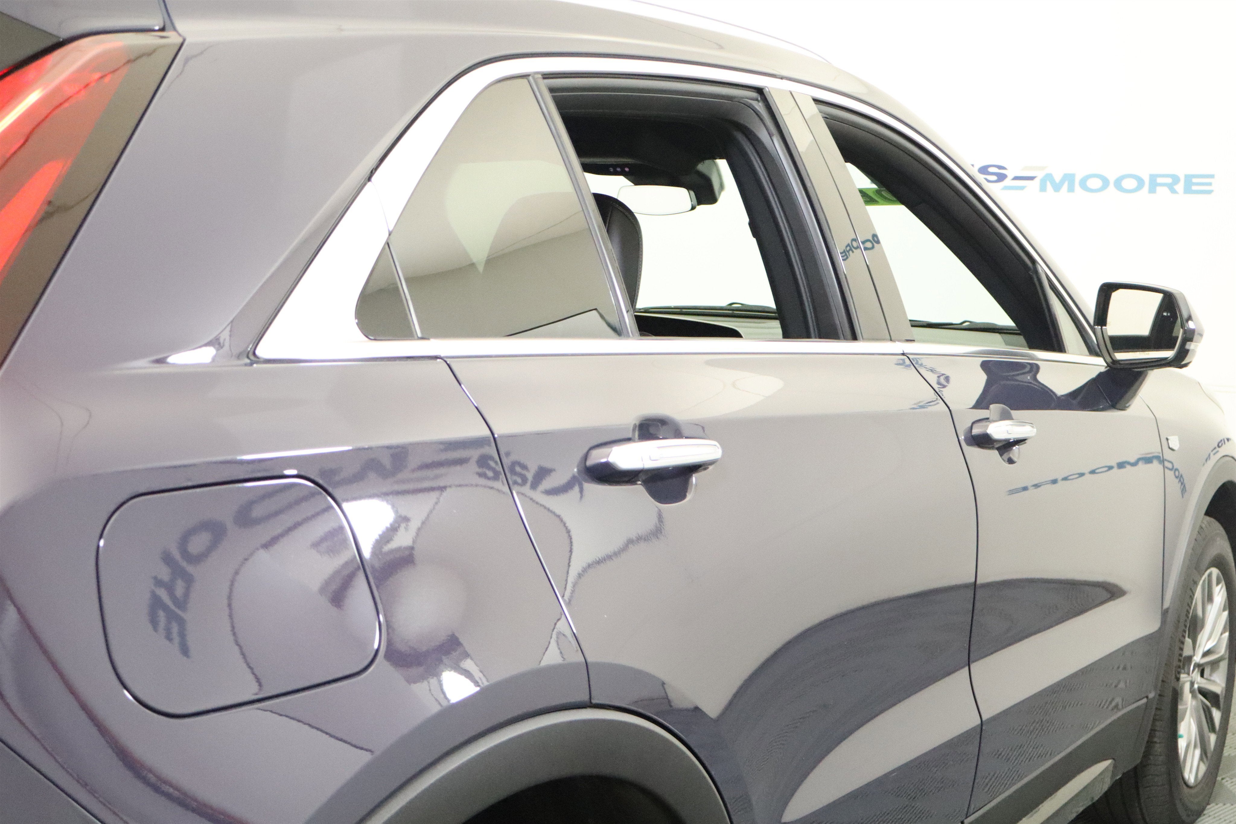 2025 Cadillac XT4 AWD Premium Luxury