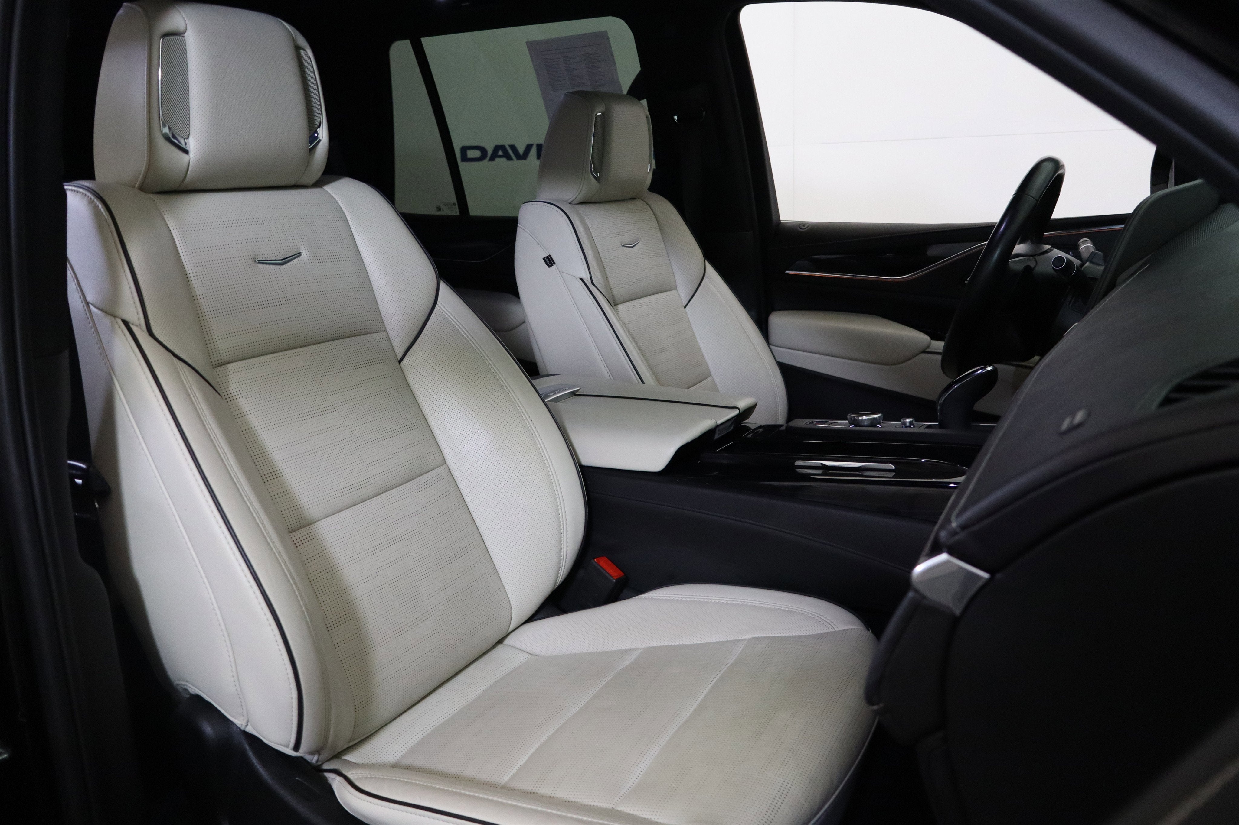 2024 Cadillac Escalade 4WD Sport