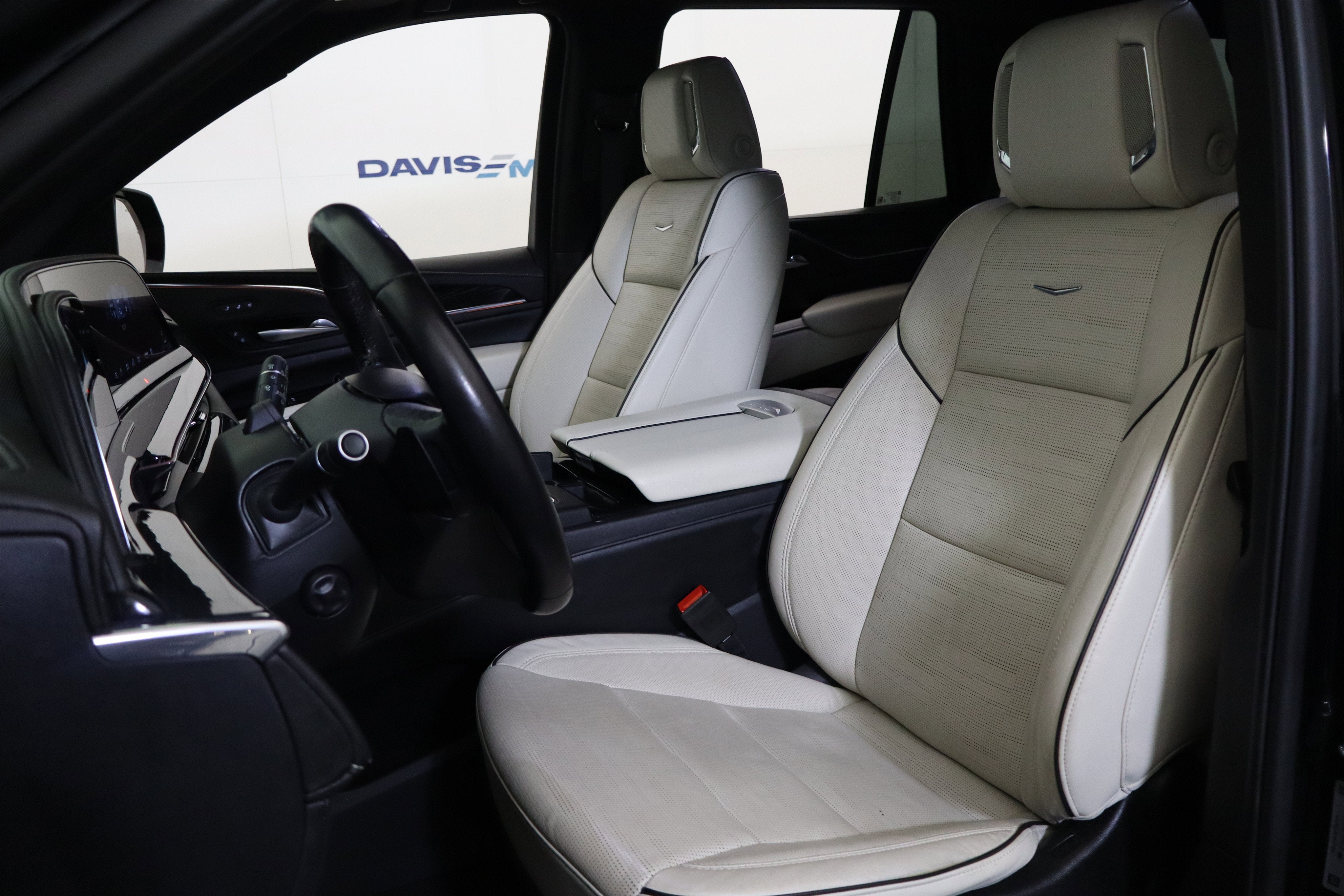 2024 Cadillac Escalade 4WD Sport