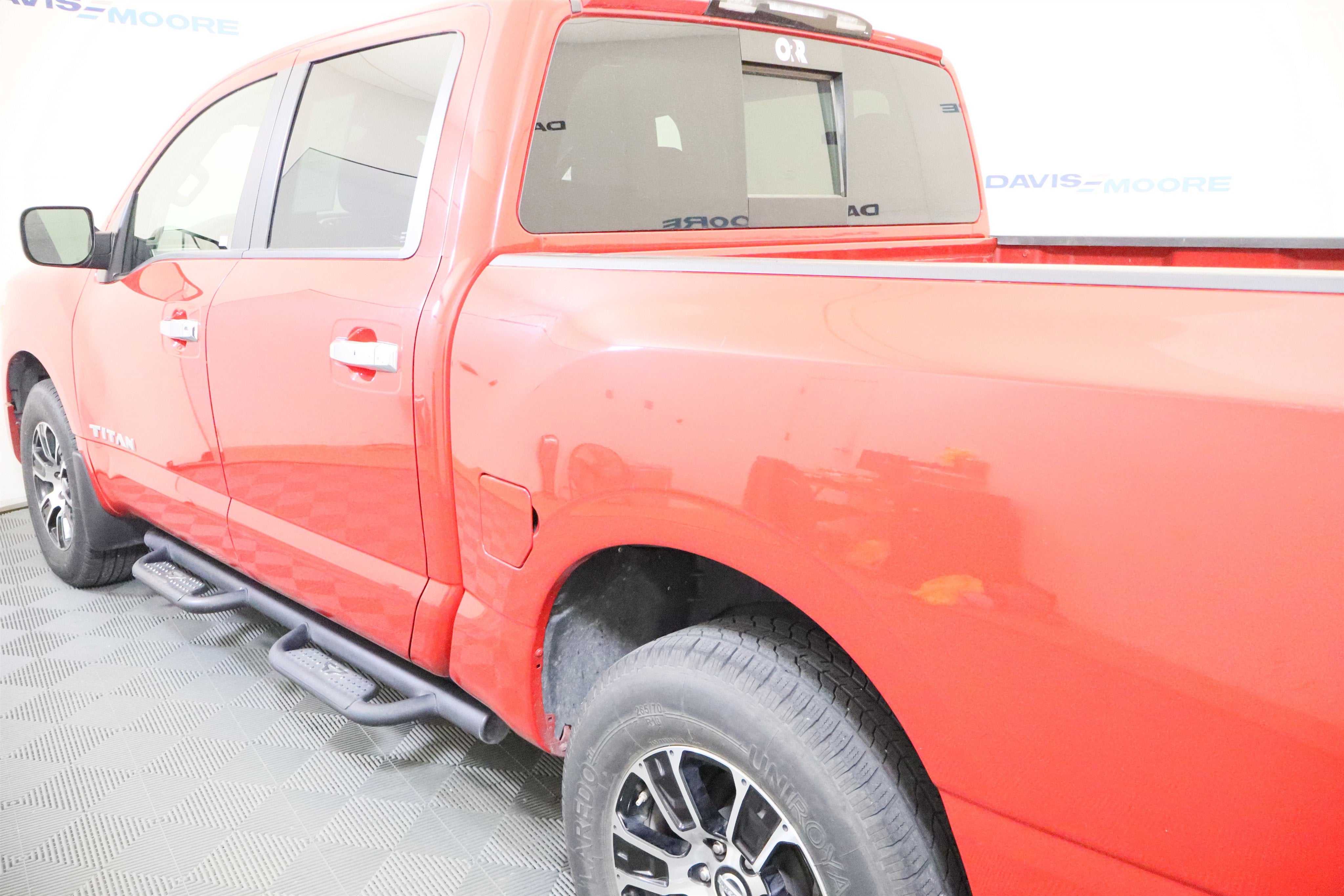 2021 Nissan Titan SV