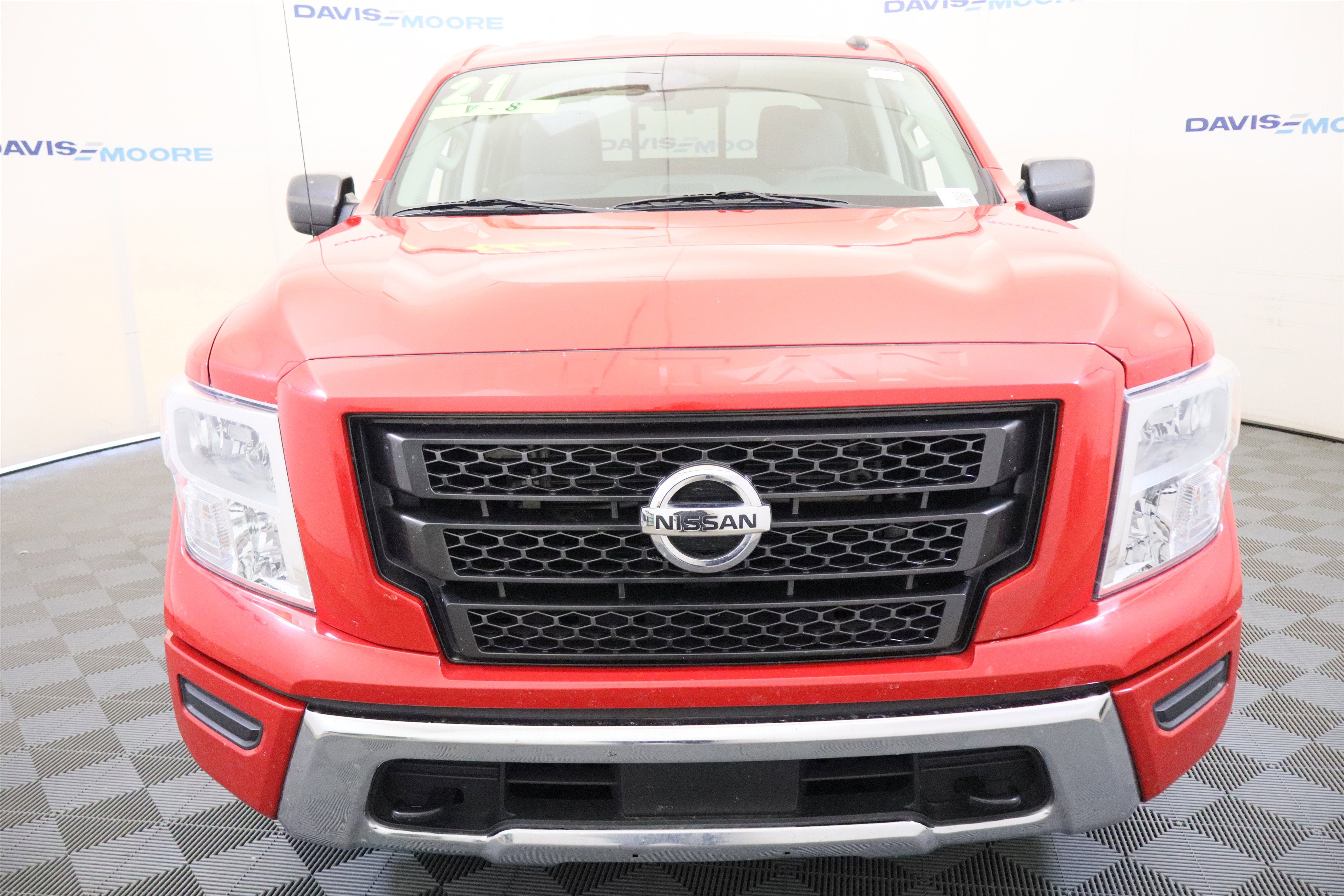 2021 Nissan Titan SV