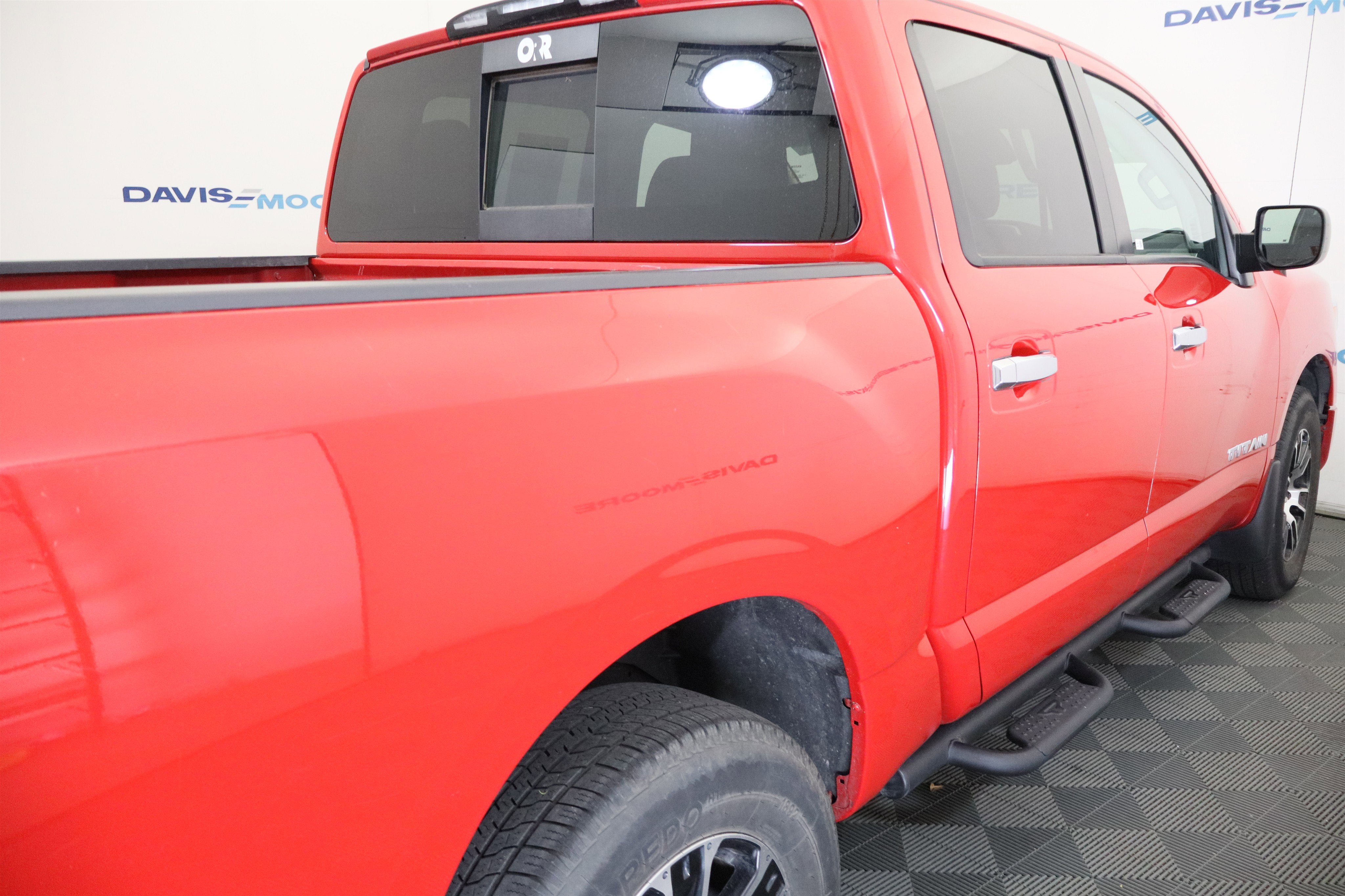 2021 Nissan Titan SV