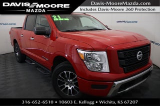 2021 Nissan Titan SV