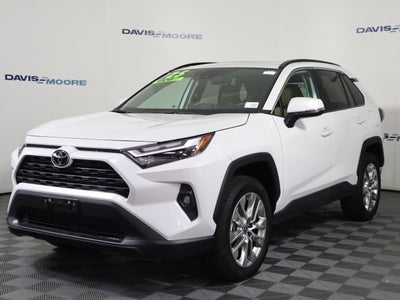 2025 Toyota RAV4 XLE Premium
