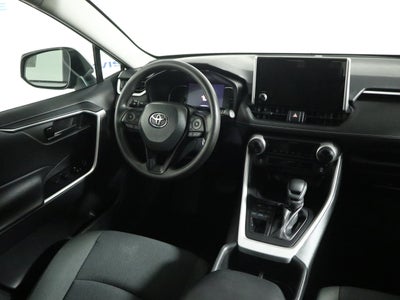 2024 Toyota RAV4 LE AWD