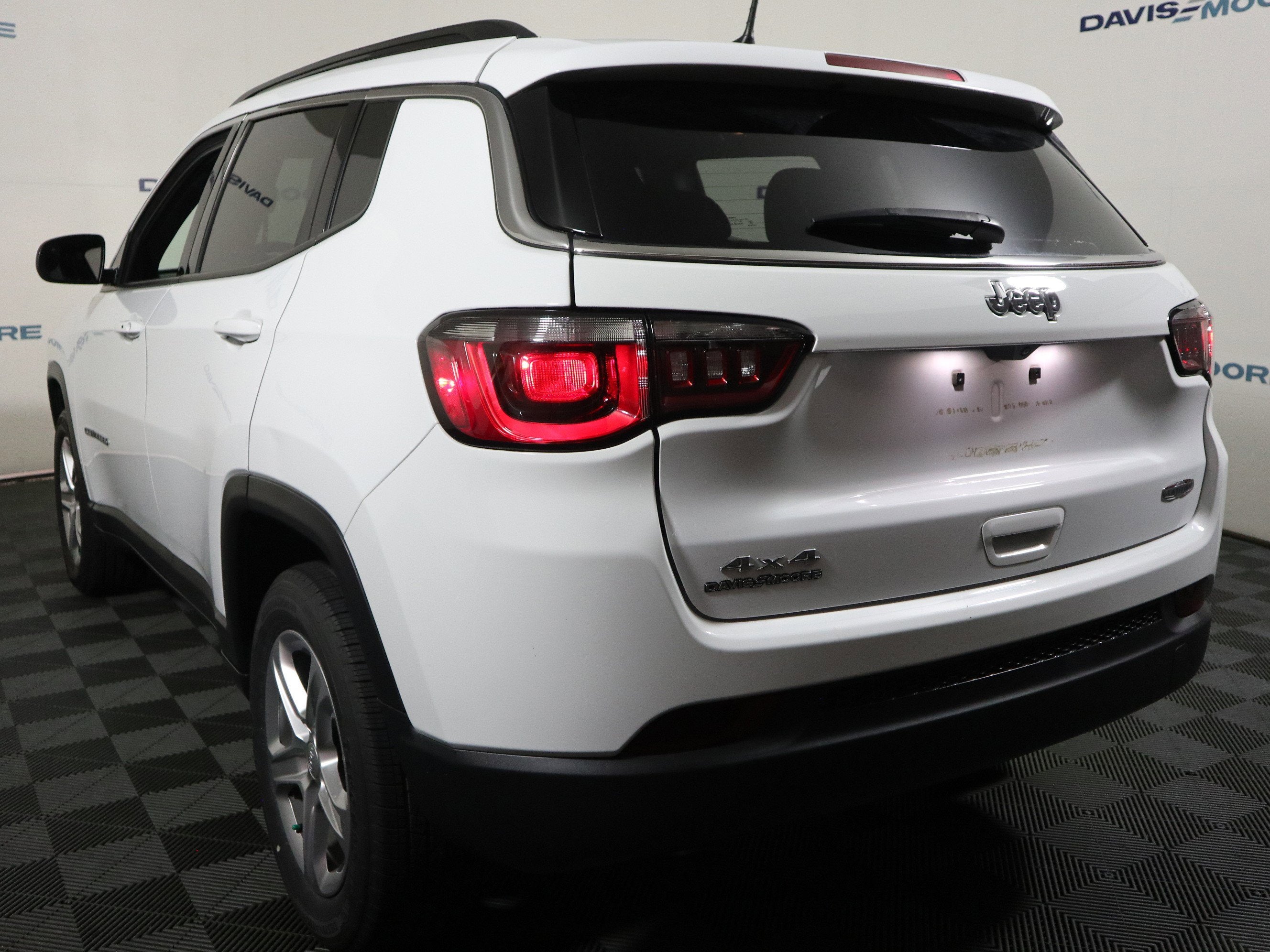 2023 Jeep Compass Latitude