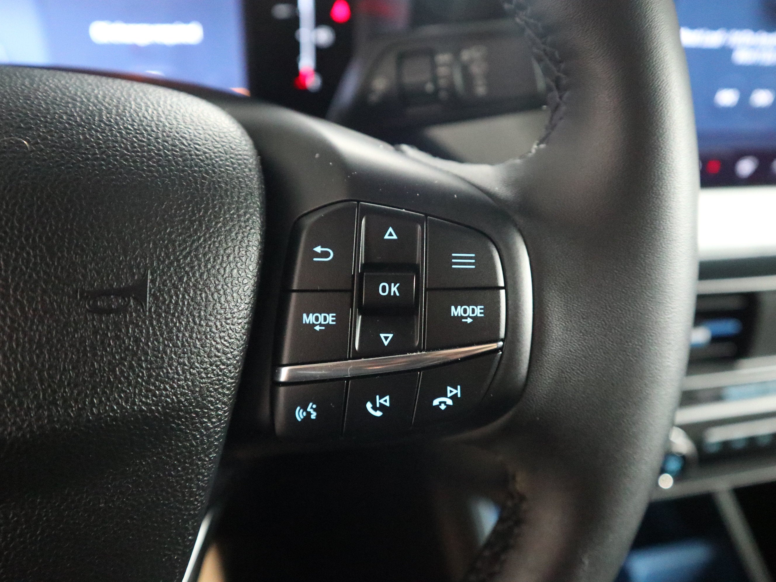 2025 Ford Maverick XLT 4WD