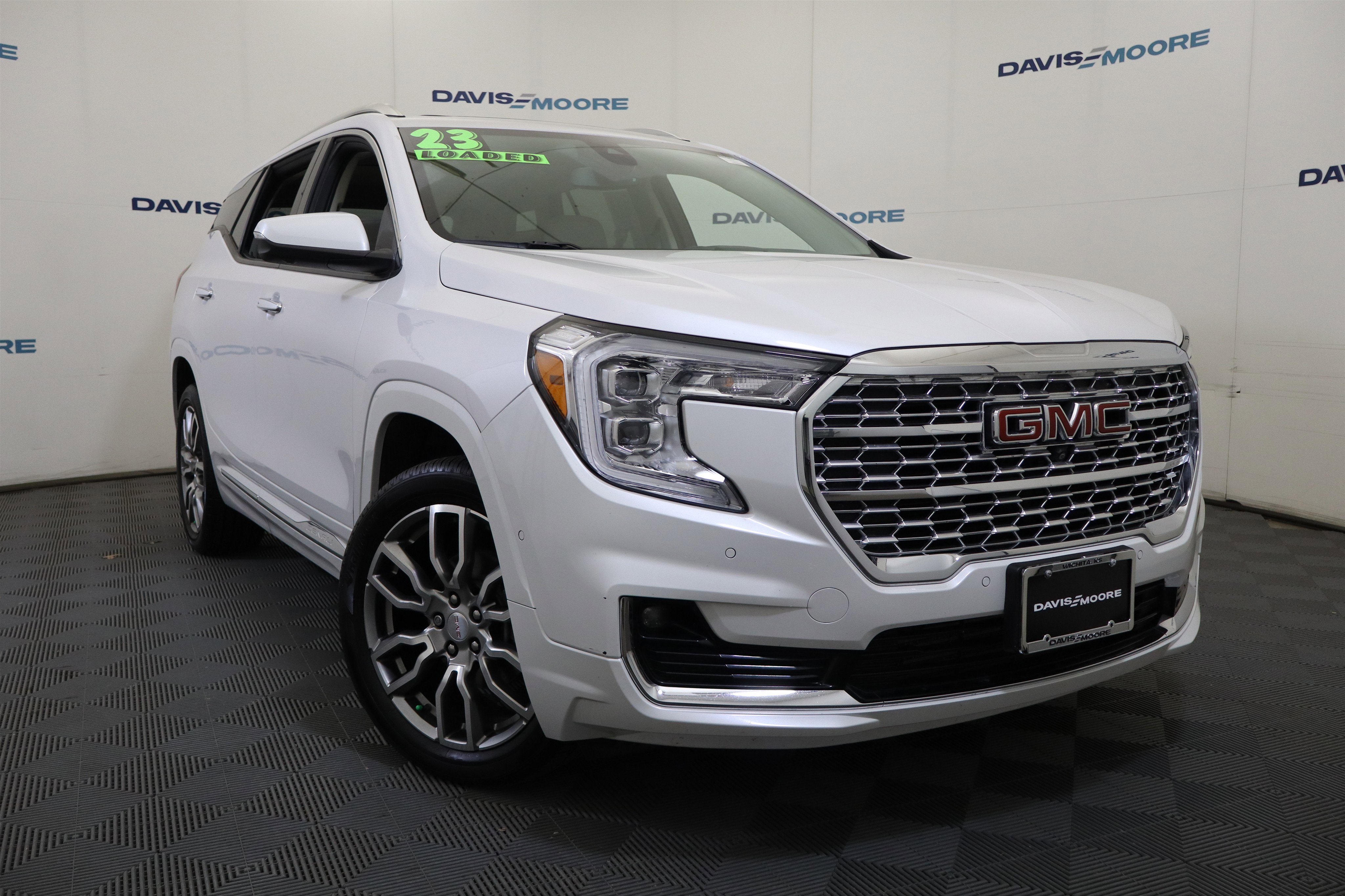 2023 GMC Terrain Denali