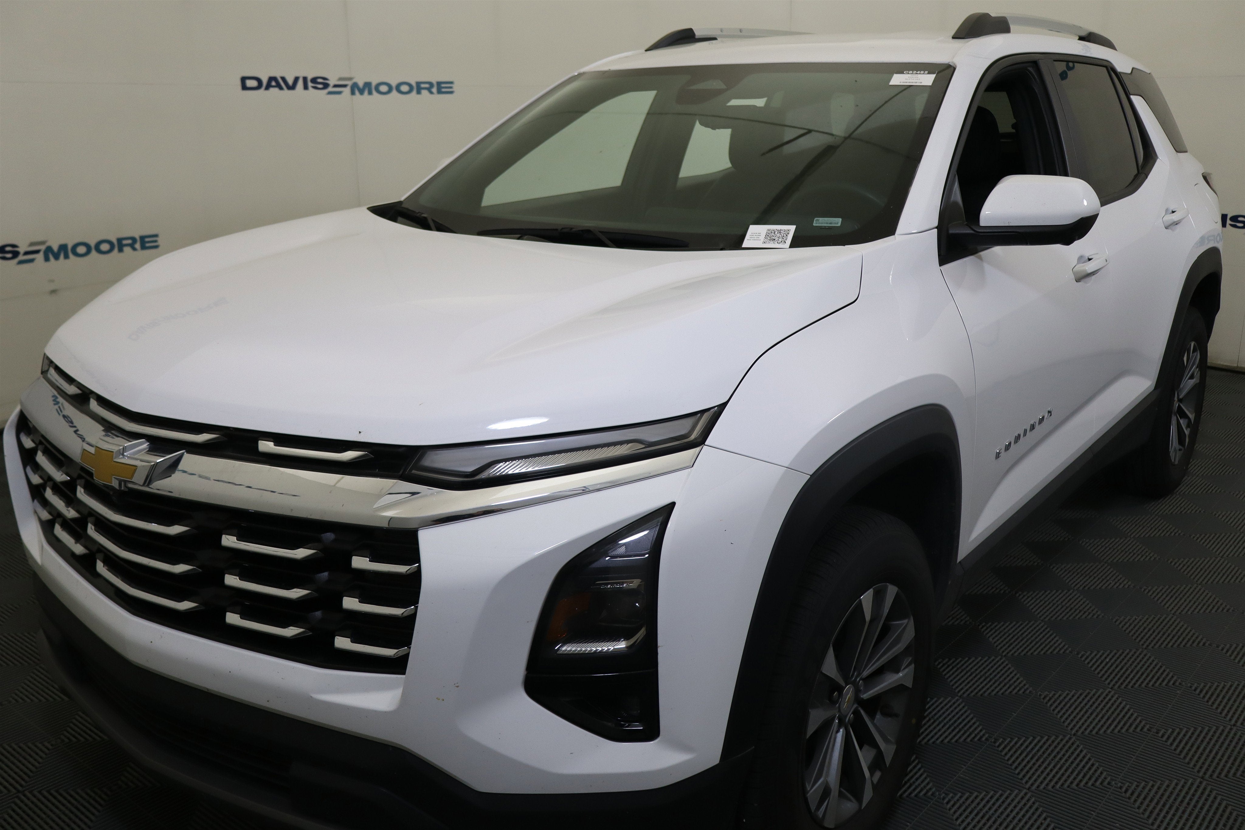 2025 Chevrolet Equinox FWD LT