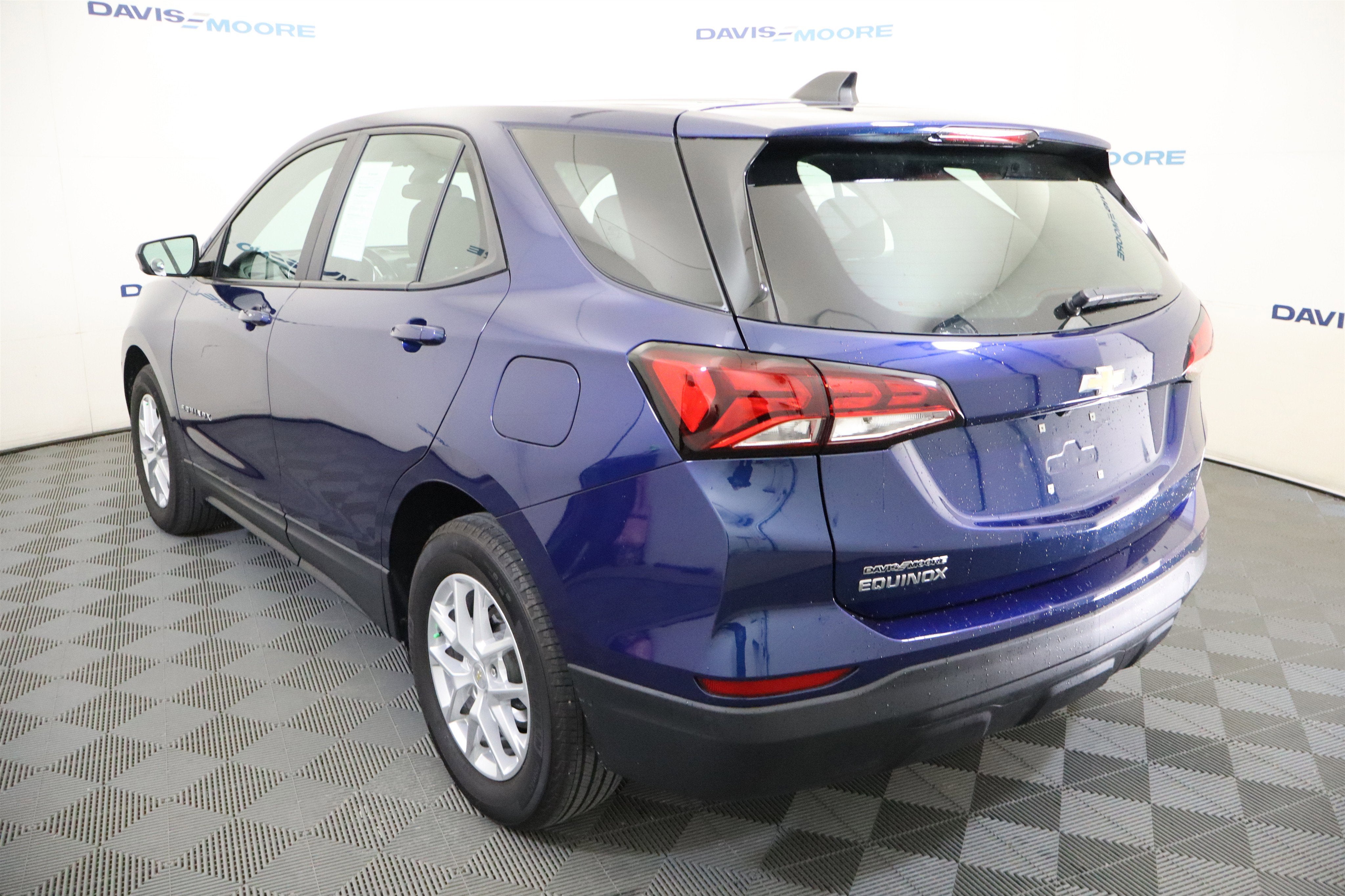 2022 Chevrolet Equinox LS