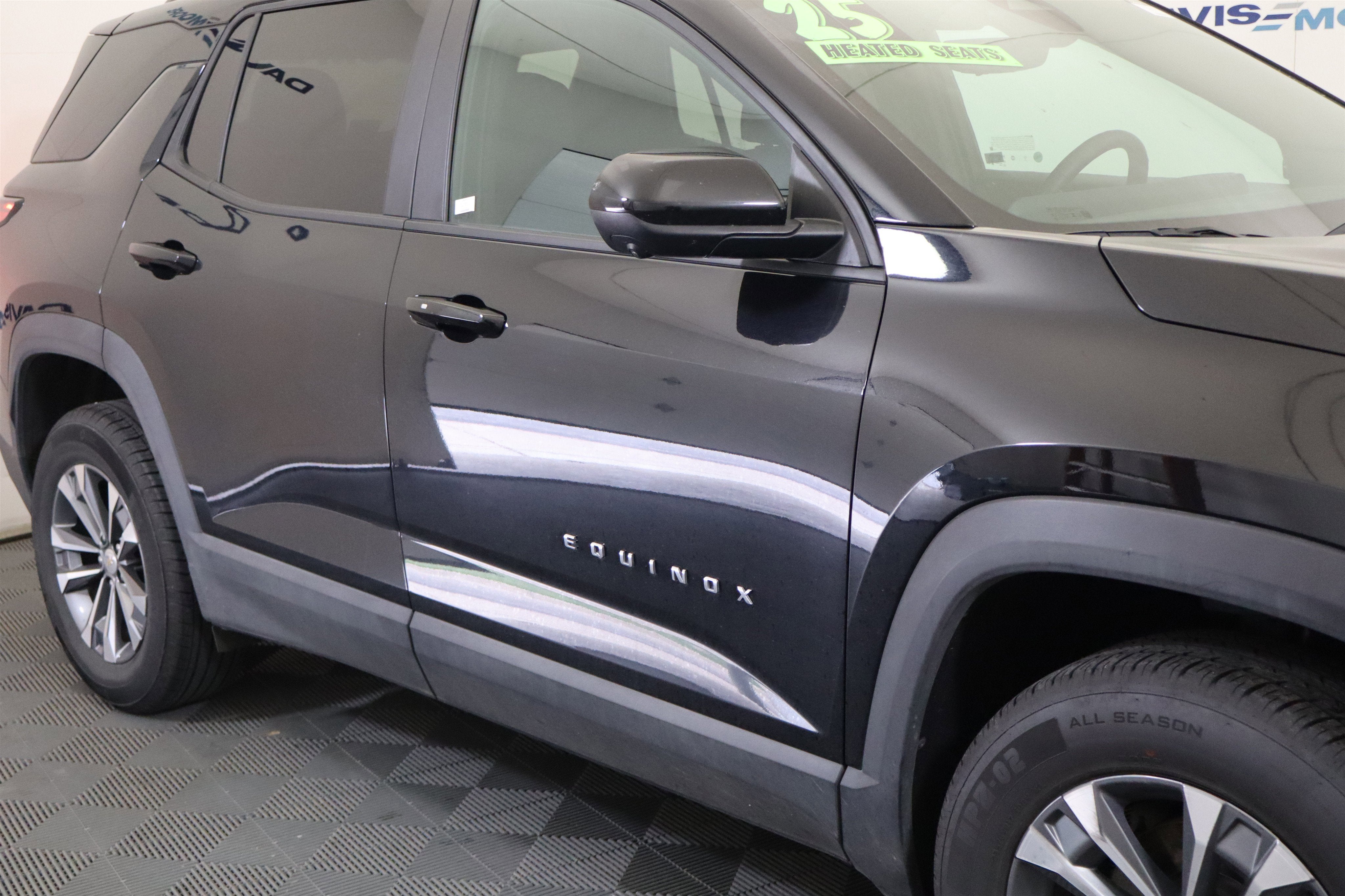 2025 Chevrolet Equinox AWD LT