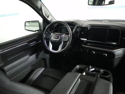 2025 GMC Sierra 1500 SLT Crew Cab 4WD