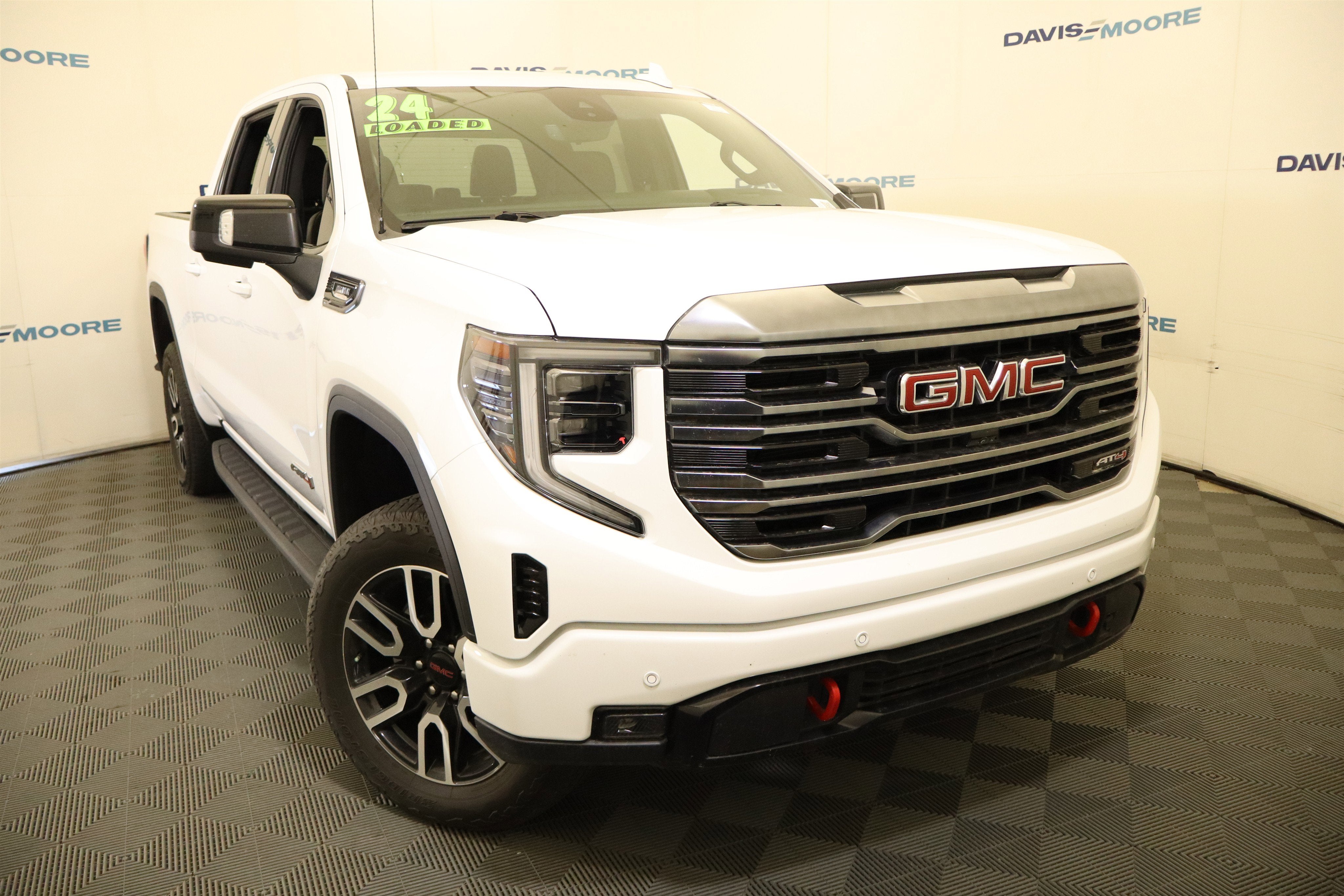 2024 GMC Sierra 1500 AT4