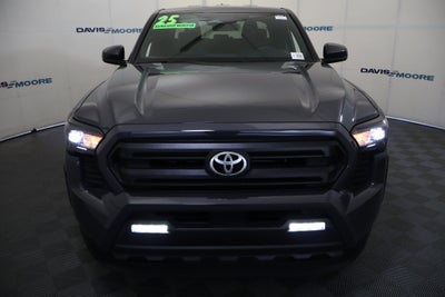 2025 Toyota Tacoma 4WD SR5