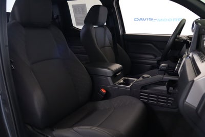 2025 Toyota Tacoma 4WD SR5
