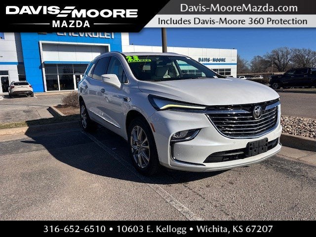 2023 Buick Enclave Essence