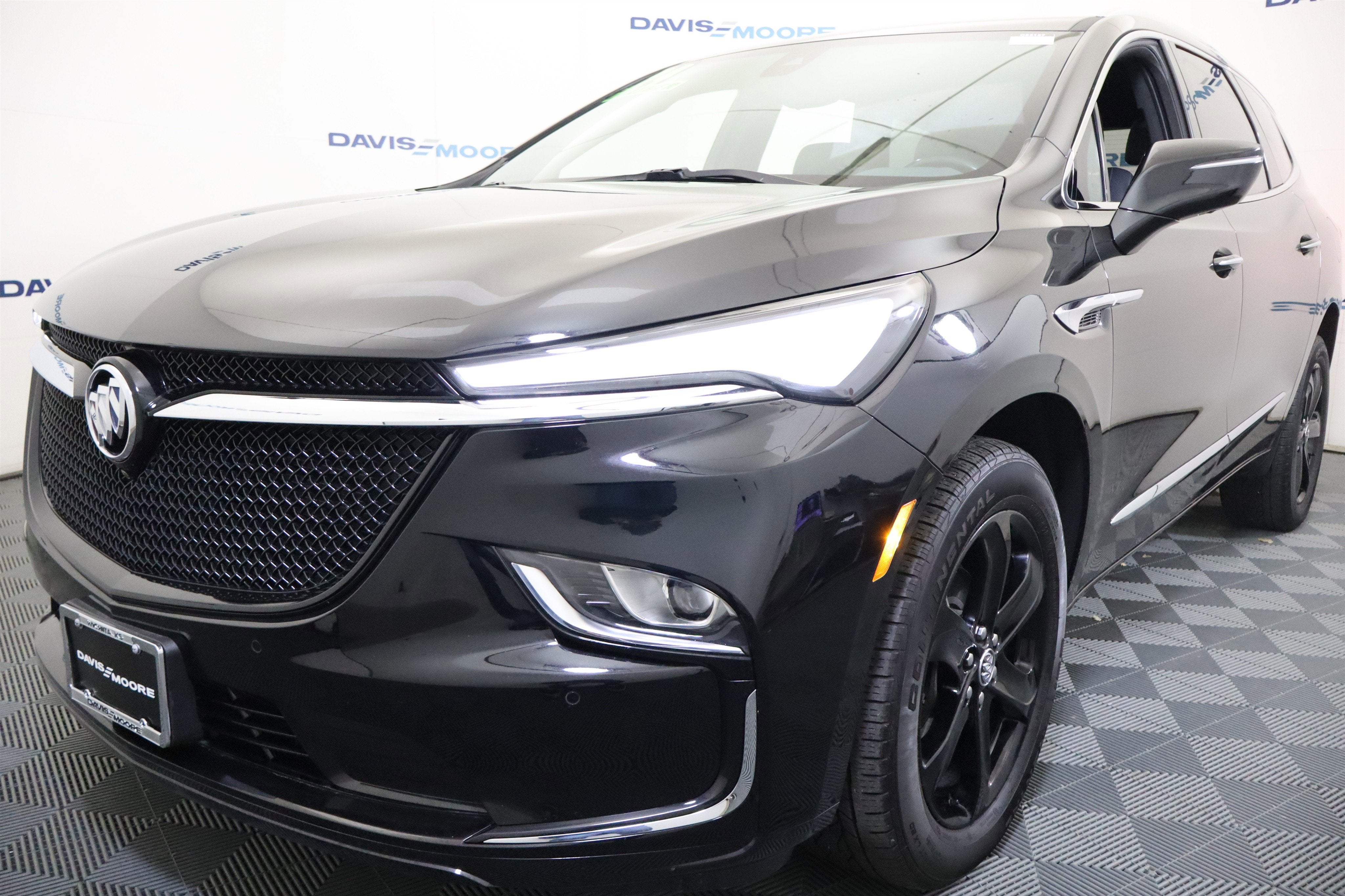 2024 Buick Enclave Essence