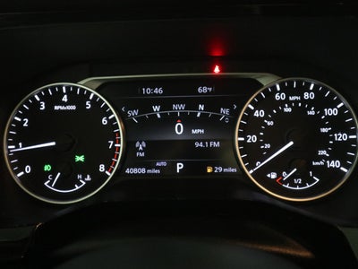 2022 Nissan Pathfinder SL