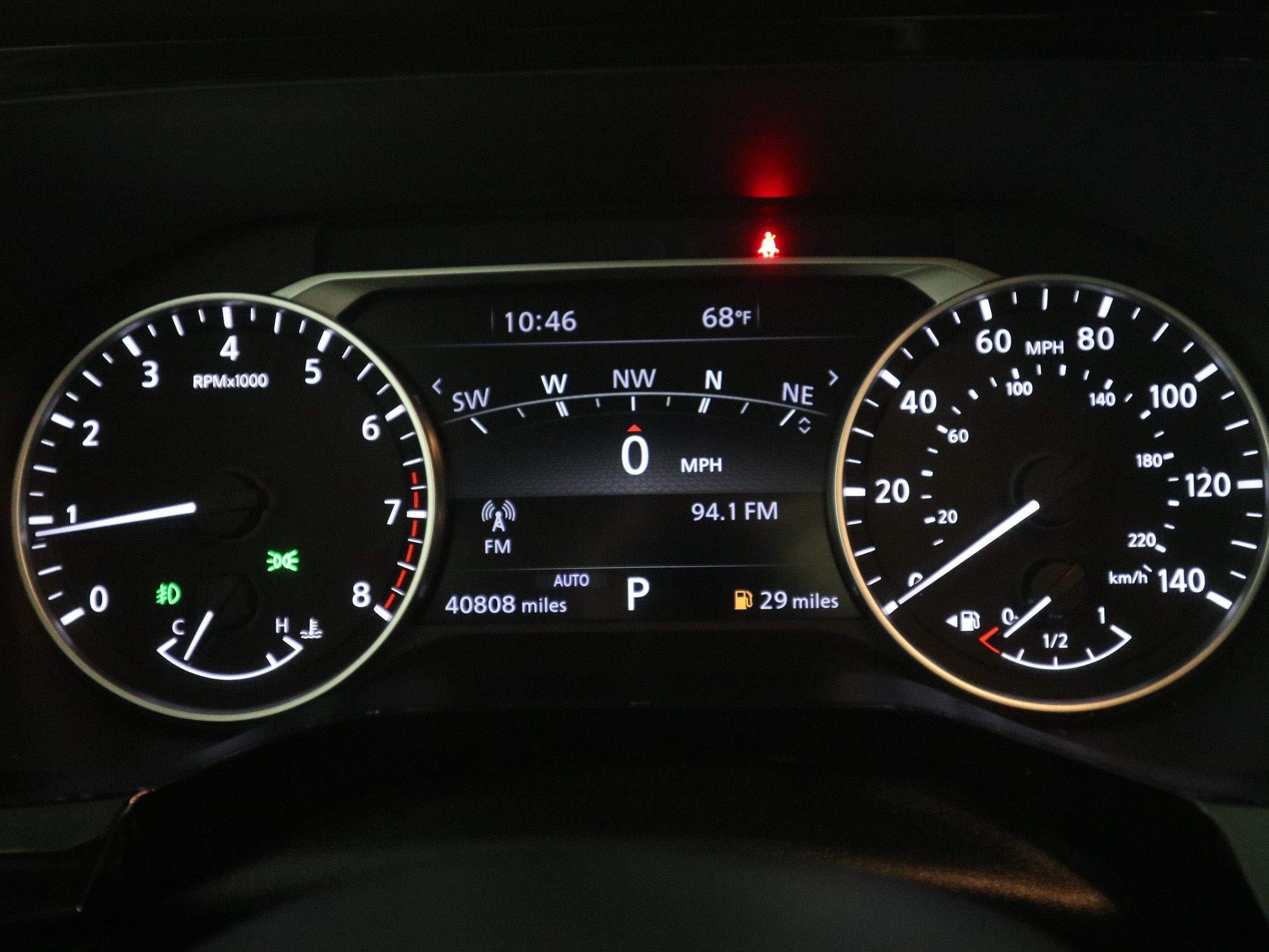 2022 Nissan Pathfinder SL