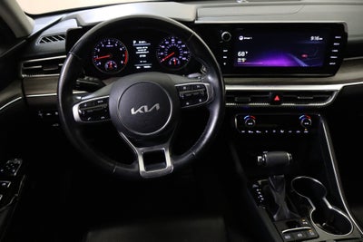 2022 Kia K5 EX