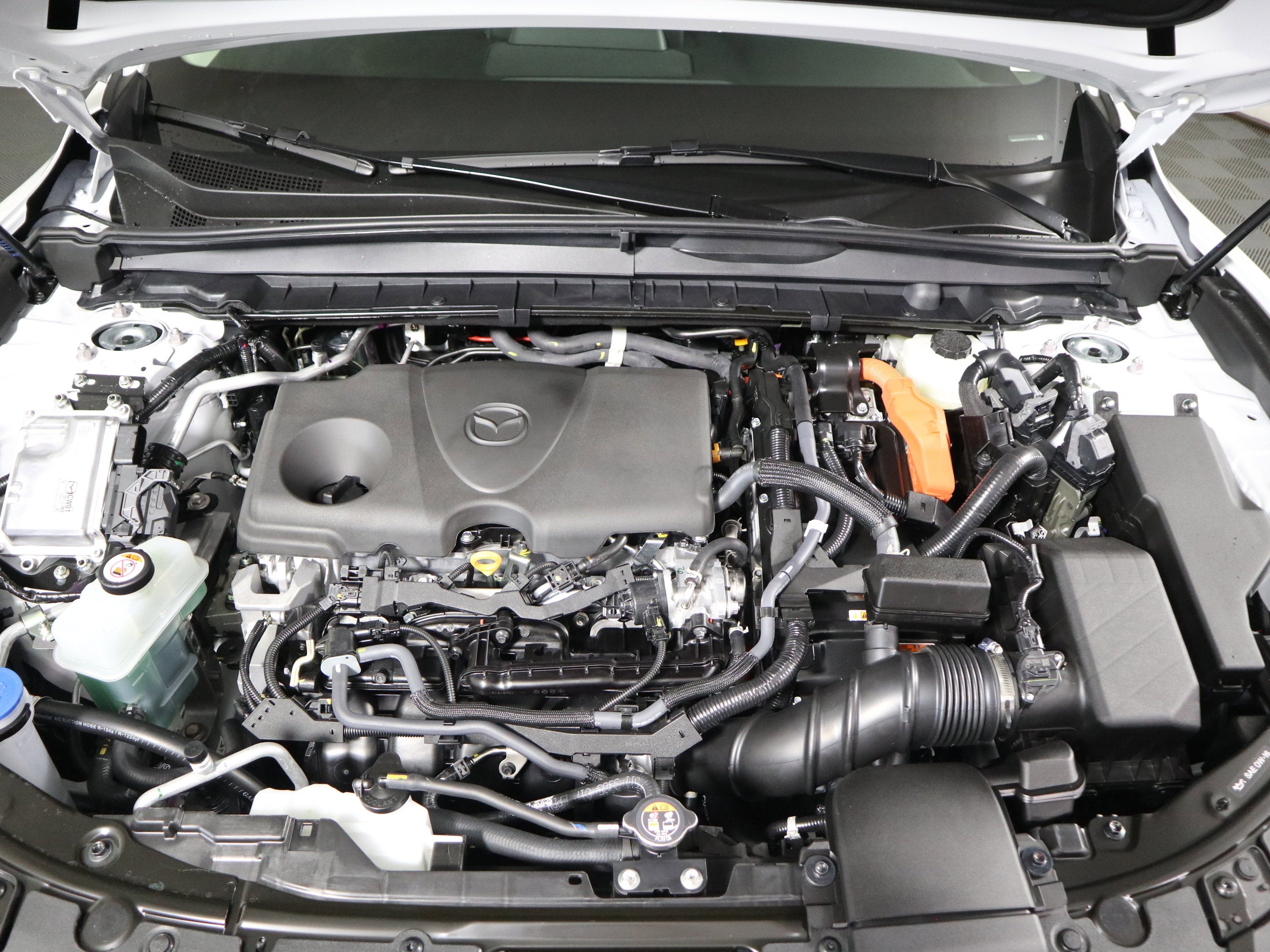 2026 Mazda Mazda CX-50 Hybrid Preferred AWD