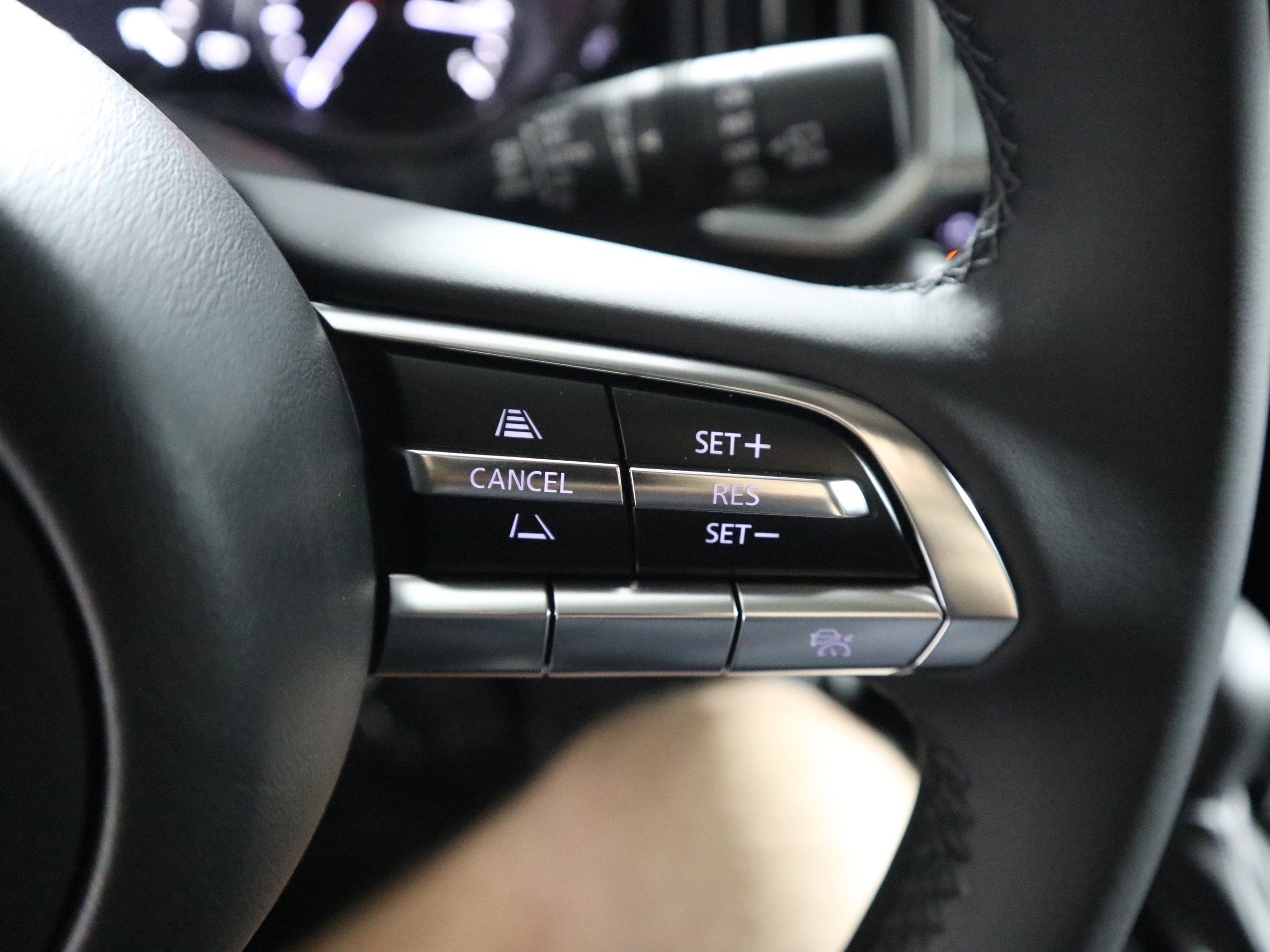 2025 Mazda Mazda CX-50 Hybrid Premium AWD