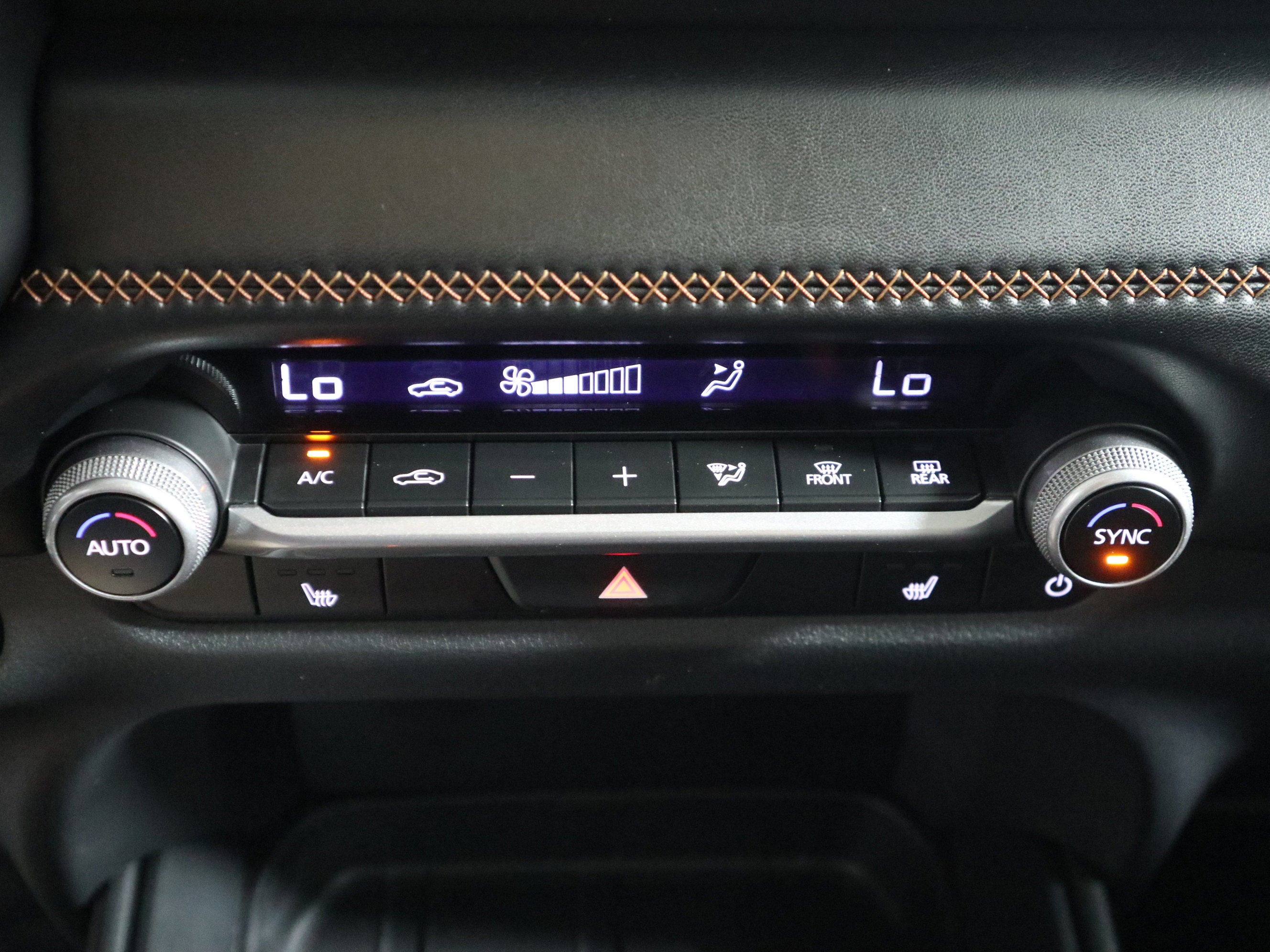 2025 Mazda Mazda CX-50 Hybrid Premium AWD