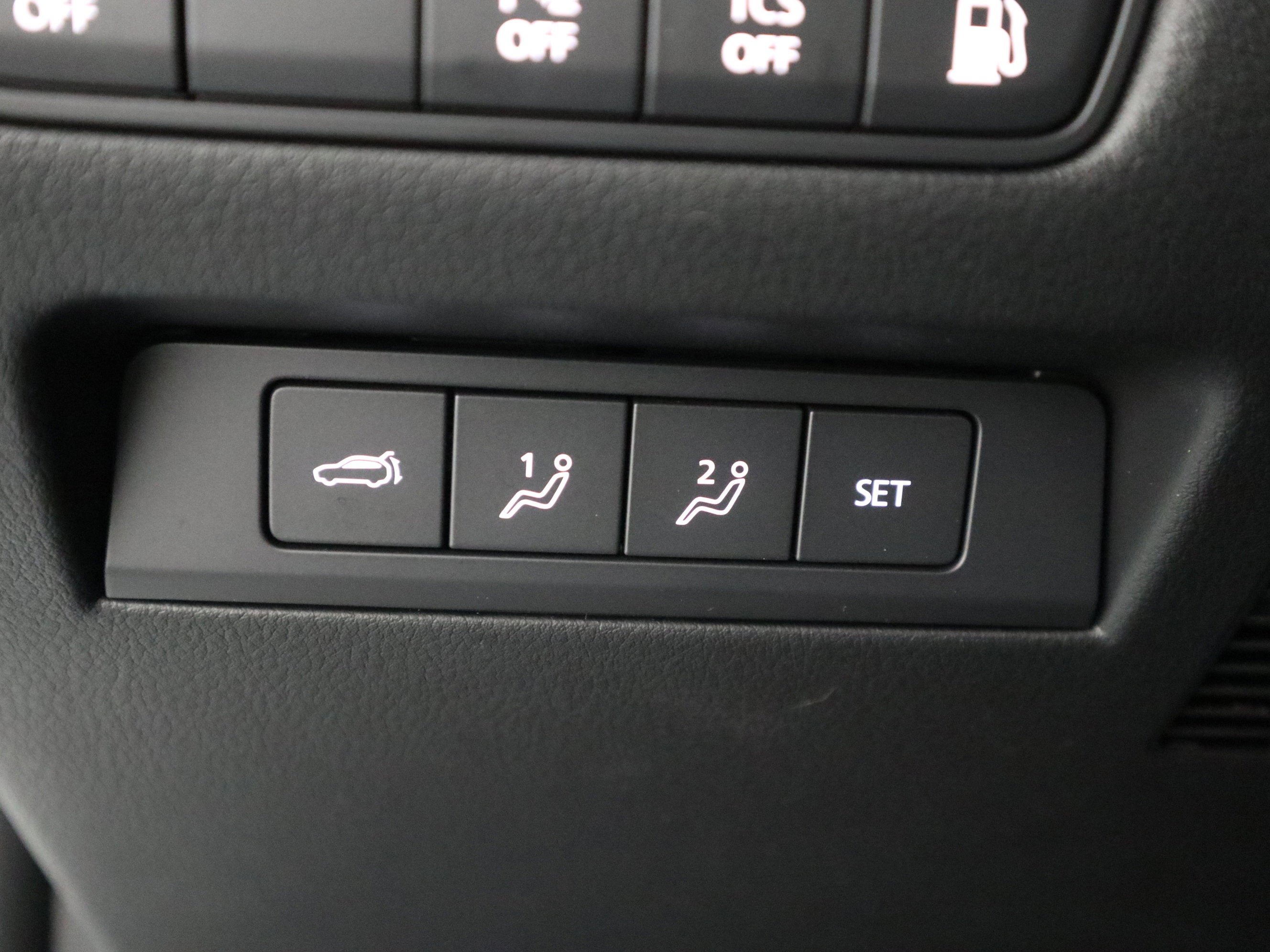 2026 Mazda Mazda CX-50 HEV Premium AWD