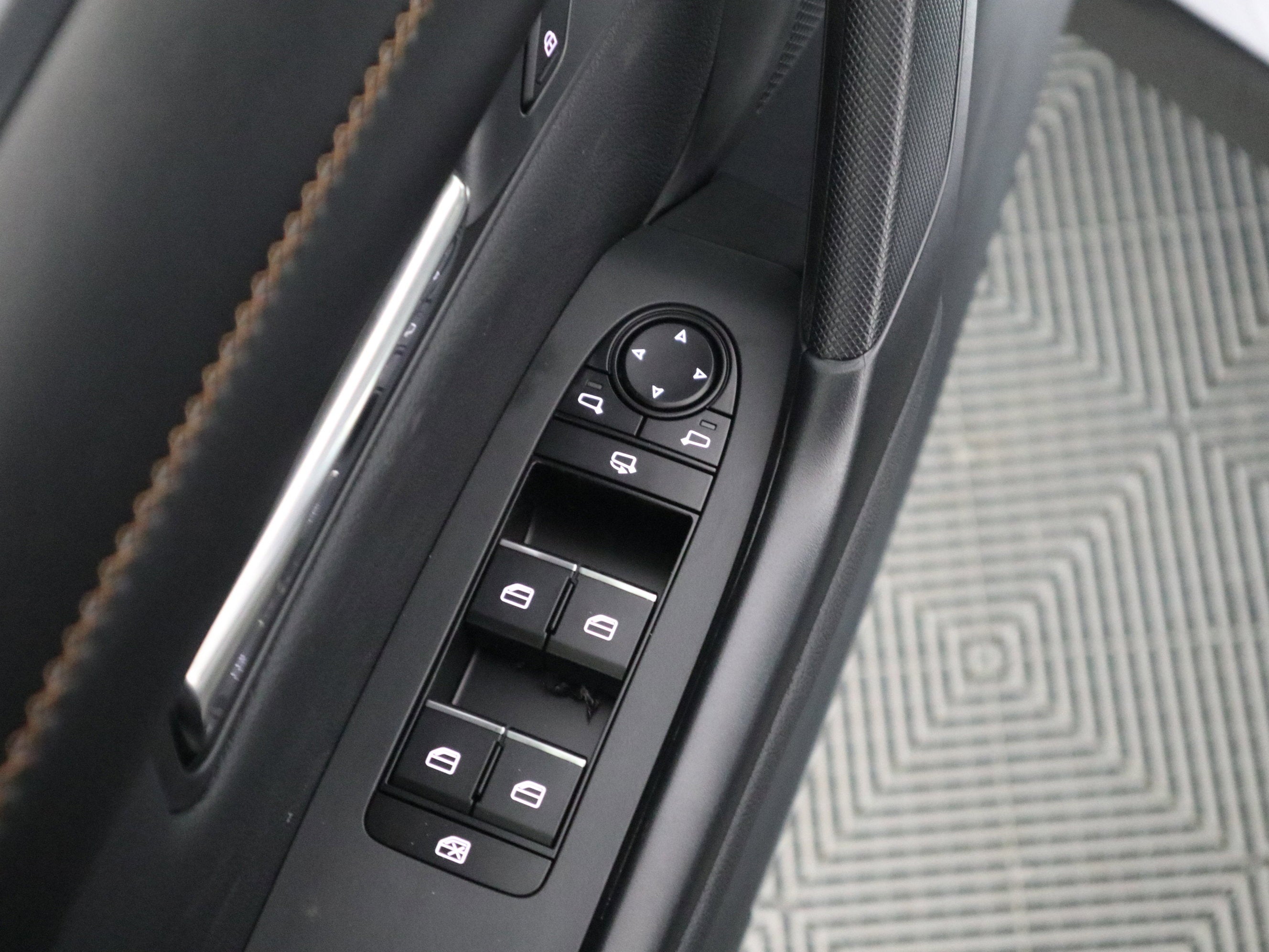 2026 Mazda Mazda CX-50 HEV Premium Plus AWD