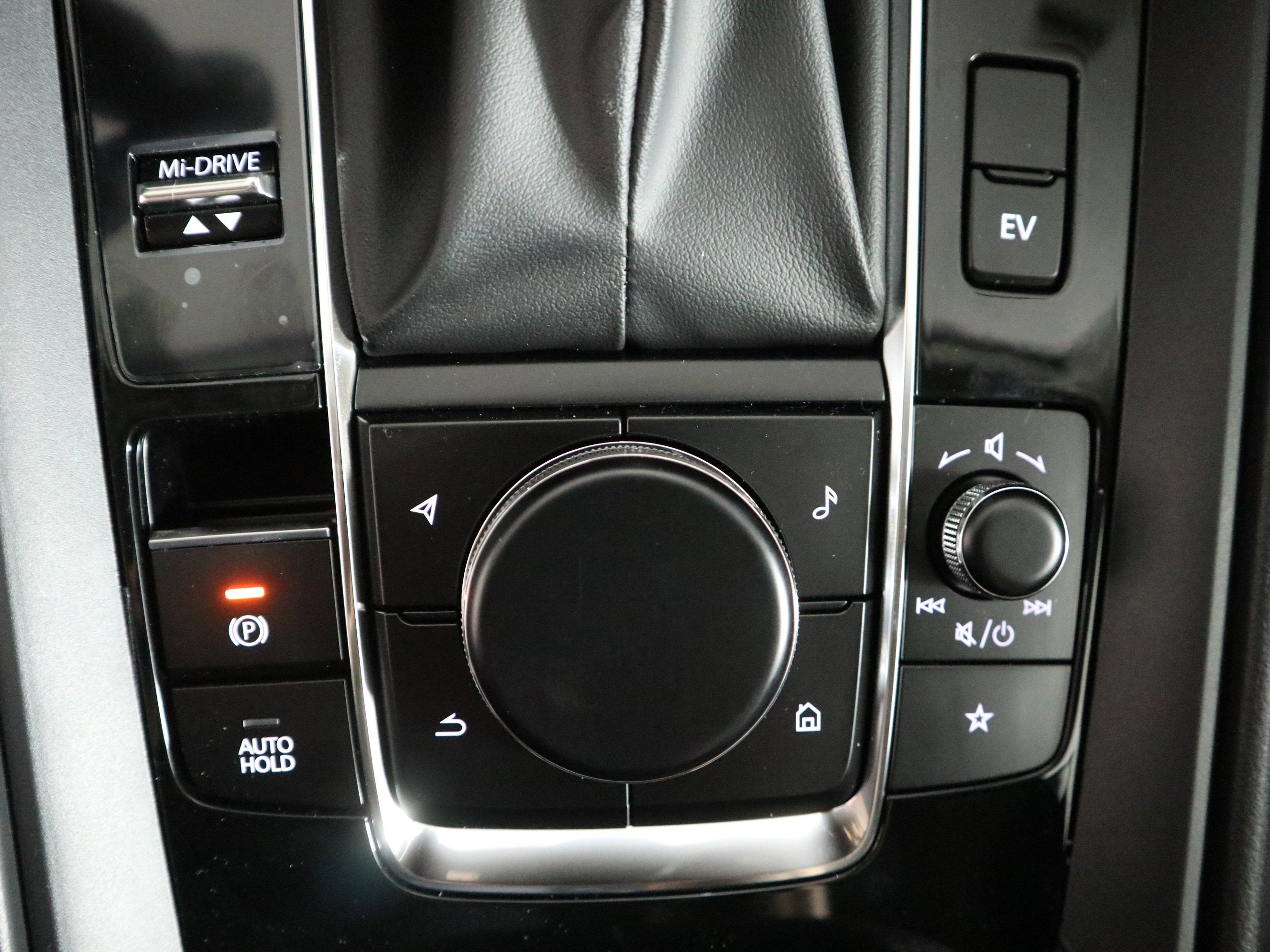 2026 Mazda Mazda CX-50 Hybrid Premium Plus AWD