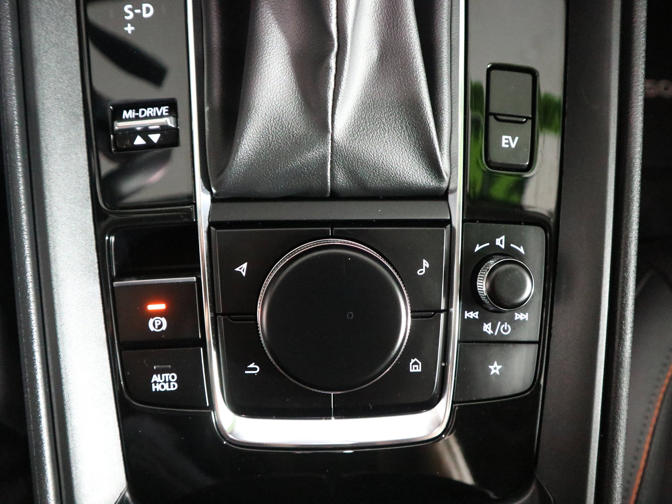 2025 Mazda Mazda CX-50 Hybrid Premium Plus Package AWD