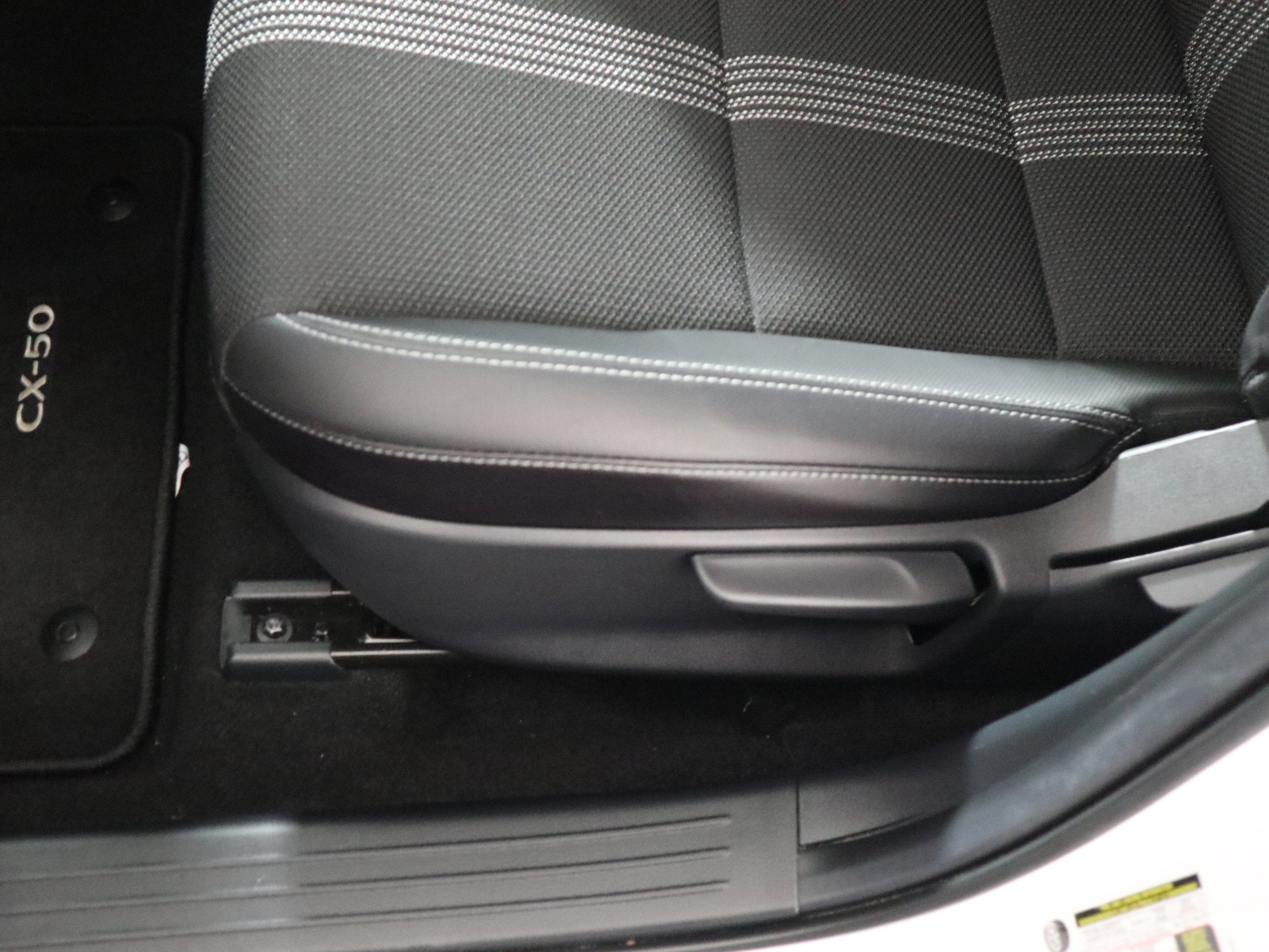 2026 Mazda Mazda CX-50 2.5 S Select