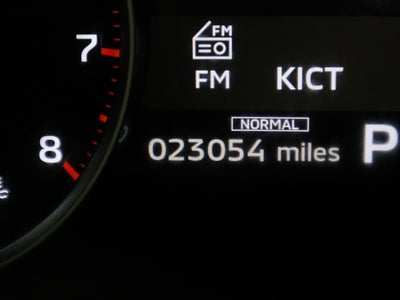 2025 Mitsubishi Outlander ES