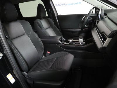 2025 Mitsubishi Outlander ES