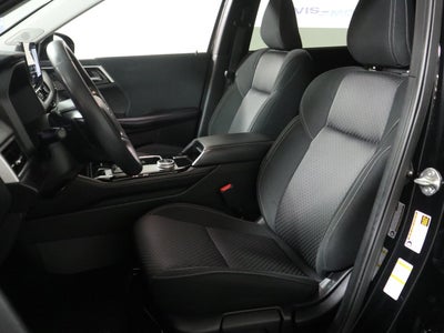 2025 Mitsubishi Outlander ES