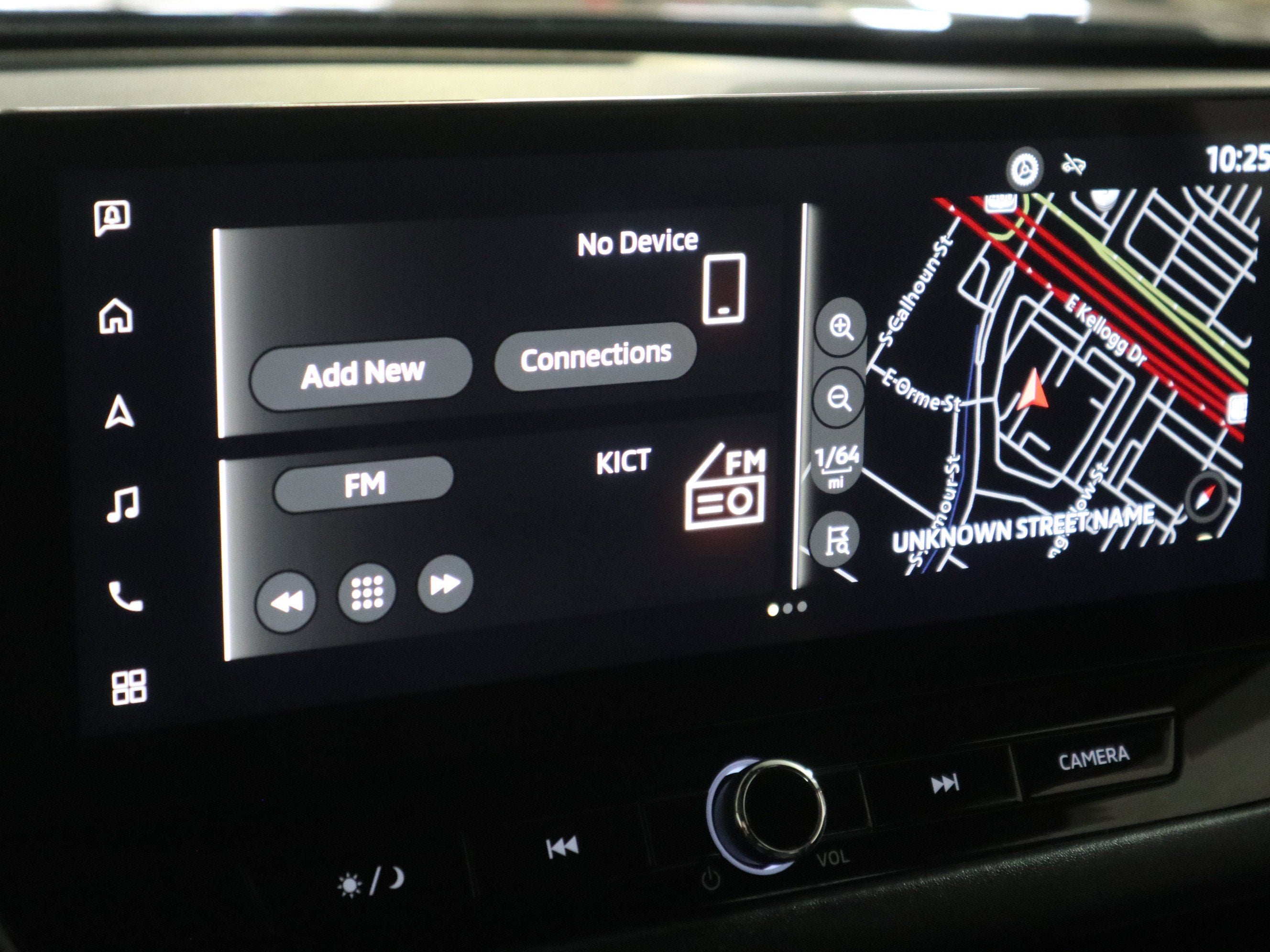 2025 Mitsubishi Outlander ES